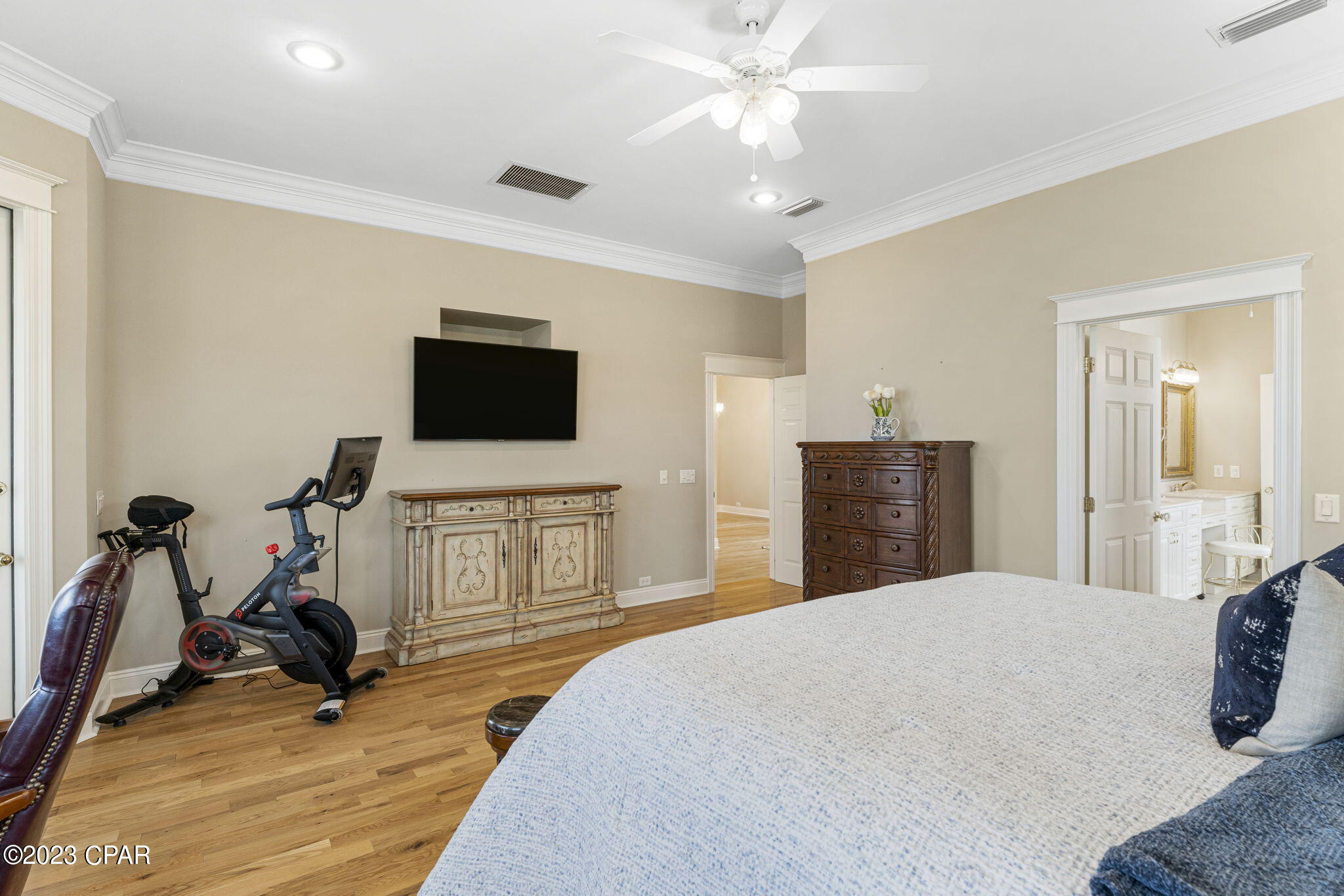 College Point 1st Add - Residential