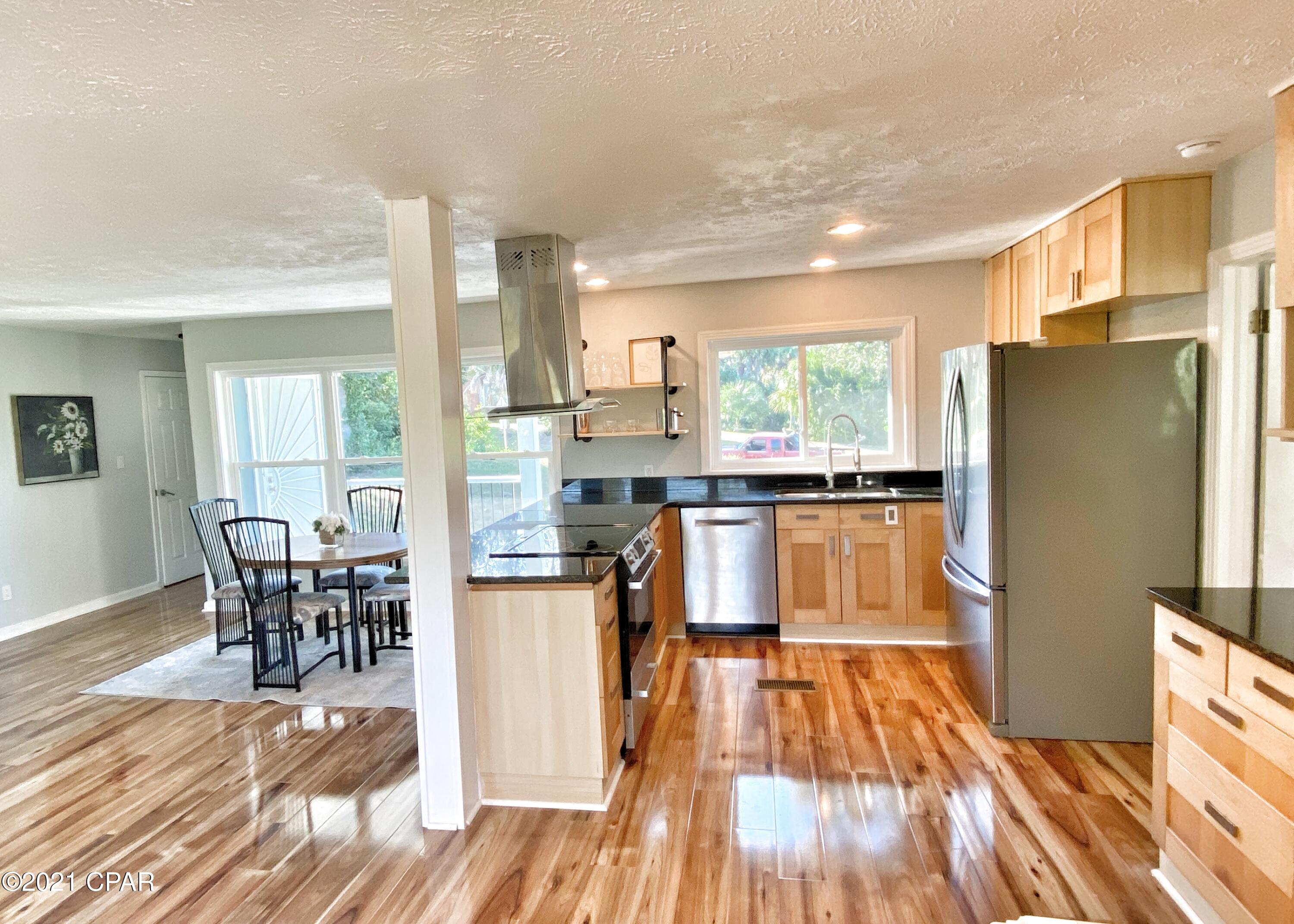 Sudduths 1st Add - Residential