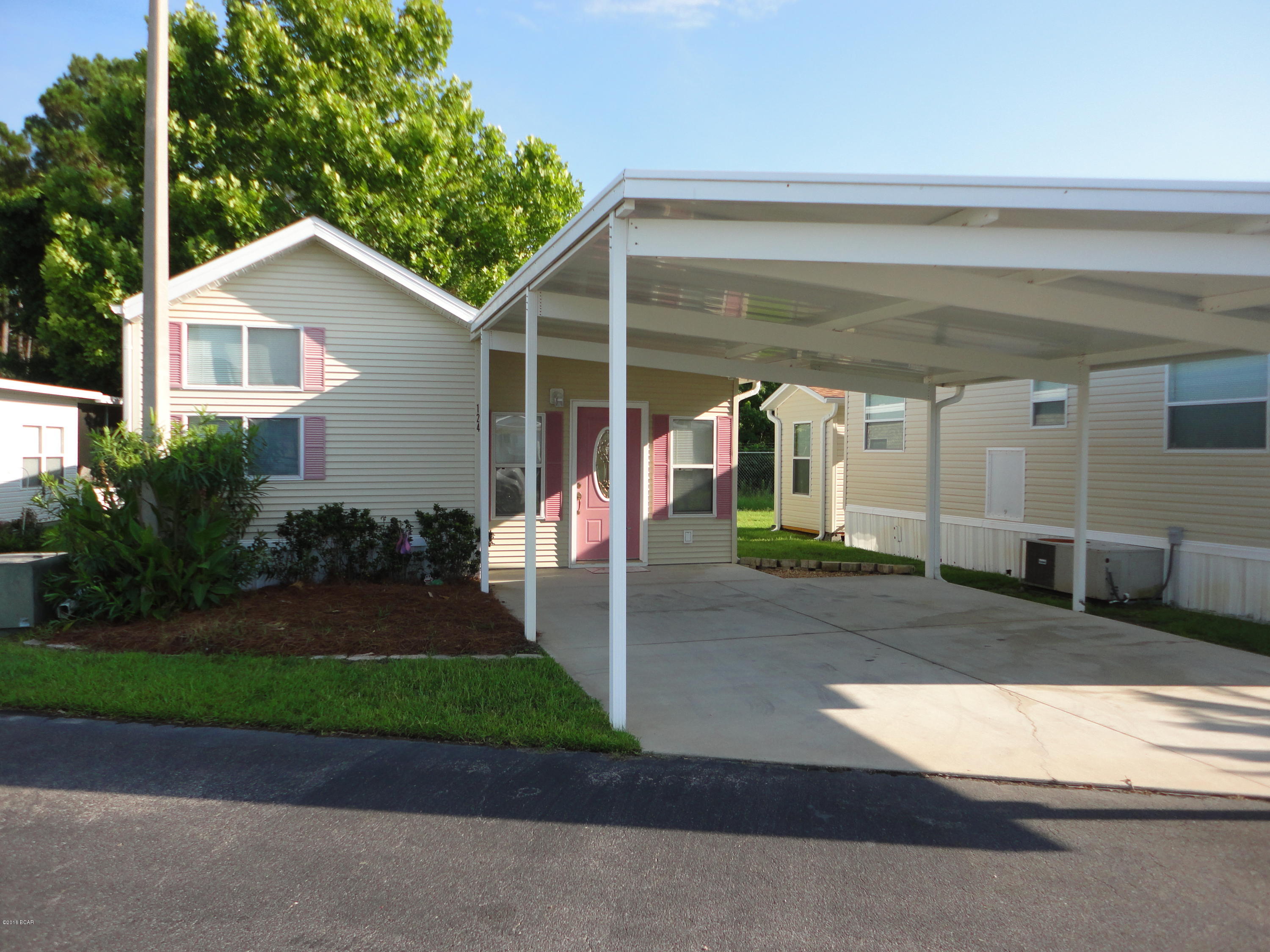 Emerald Pointe Resort - Residential