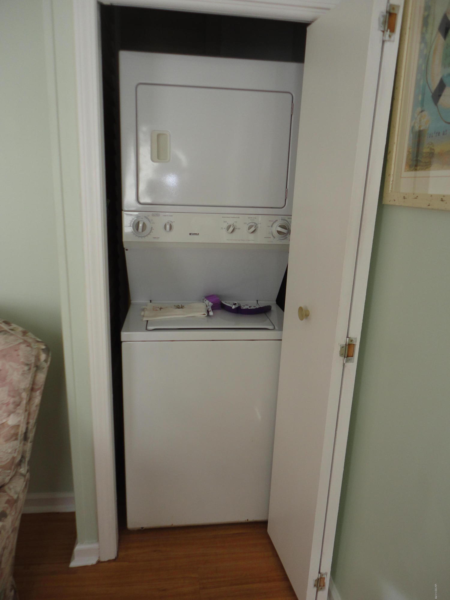 Emerald Pointe Resort - Residential