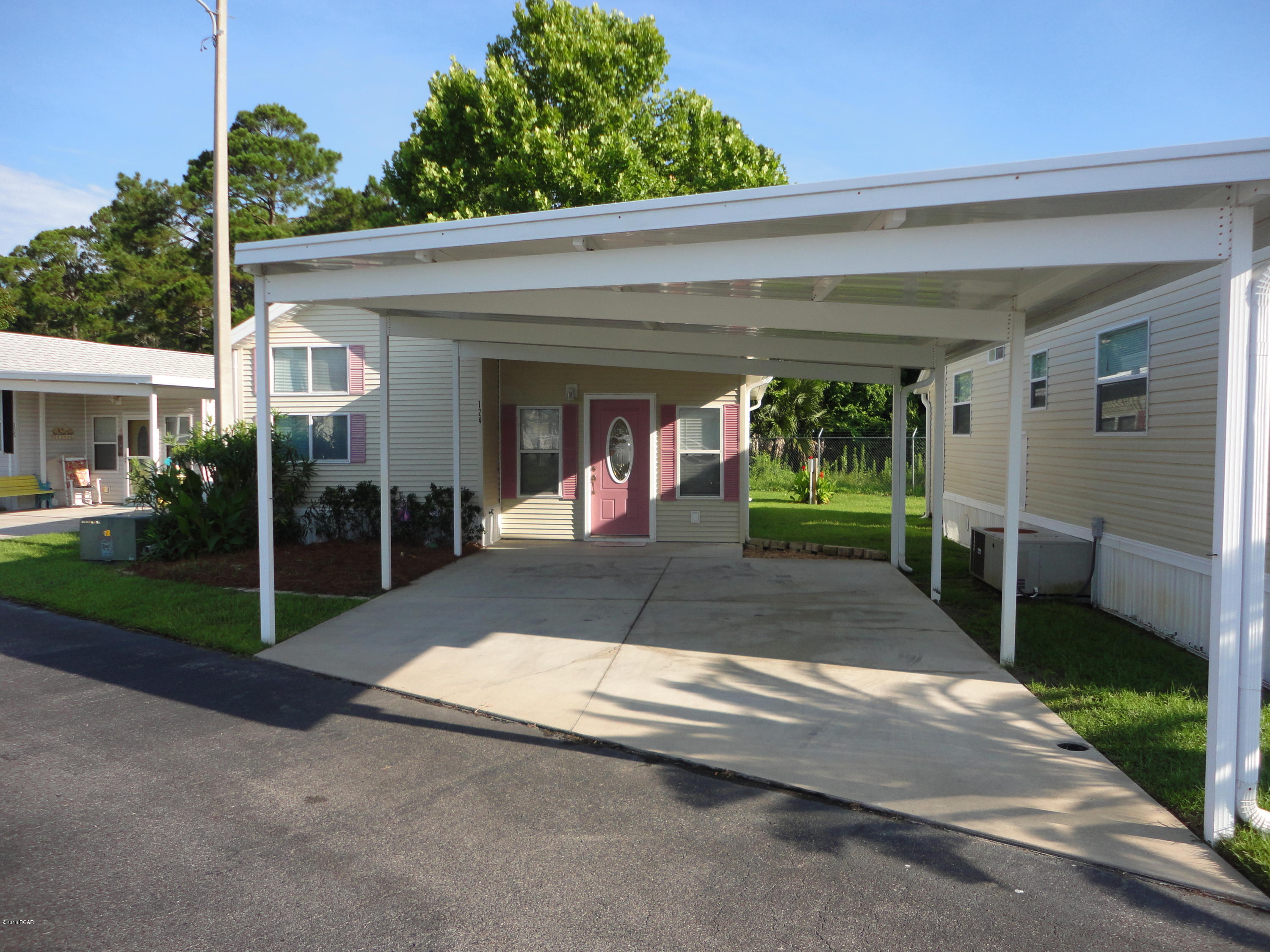 Emerald Pointe Resort - Residential