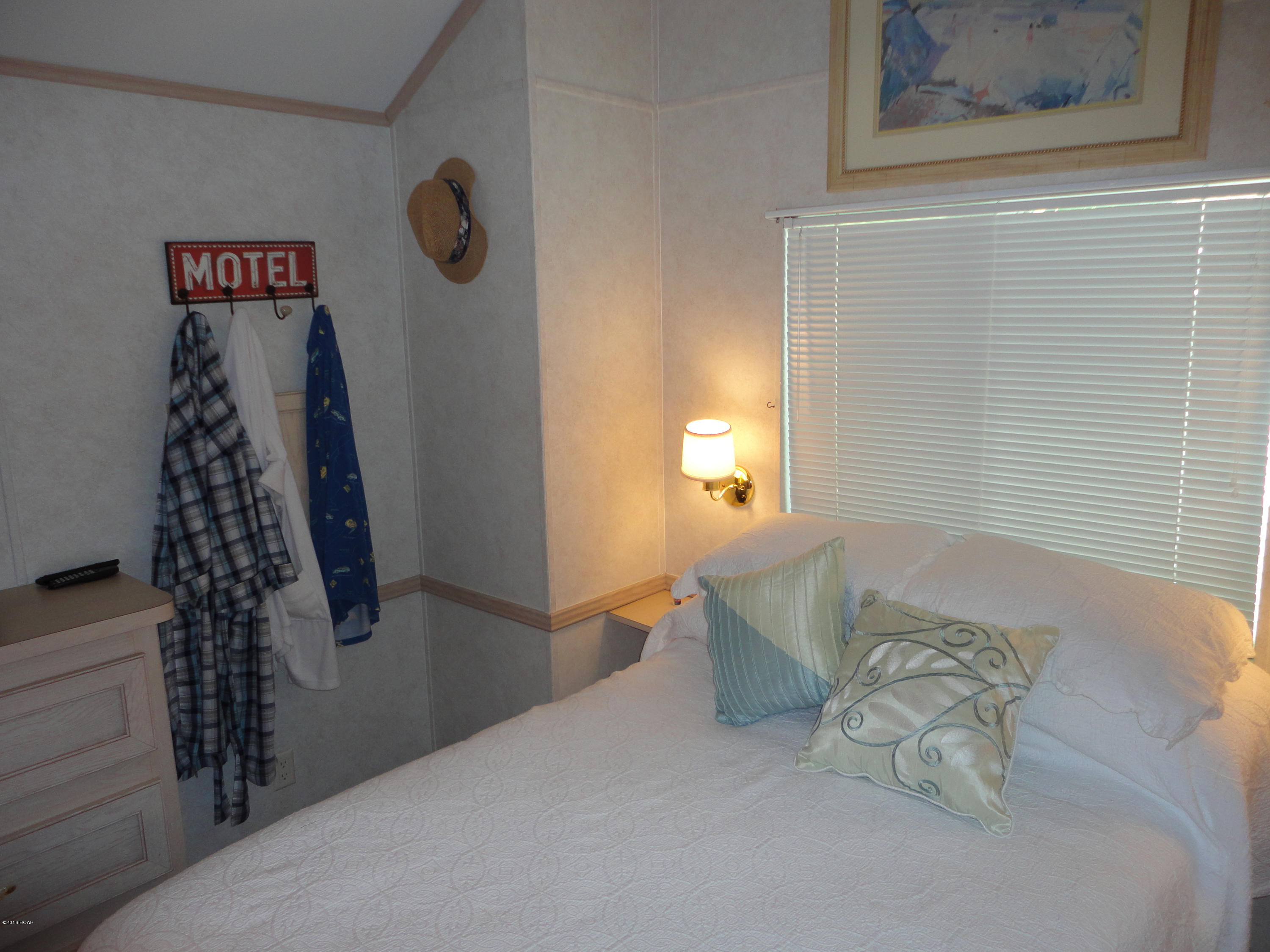 Emerald Pointe Resort - Residential