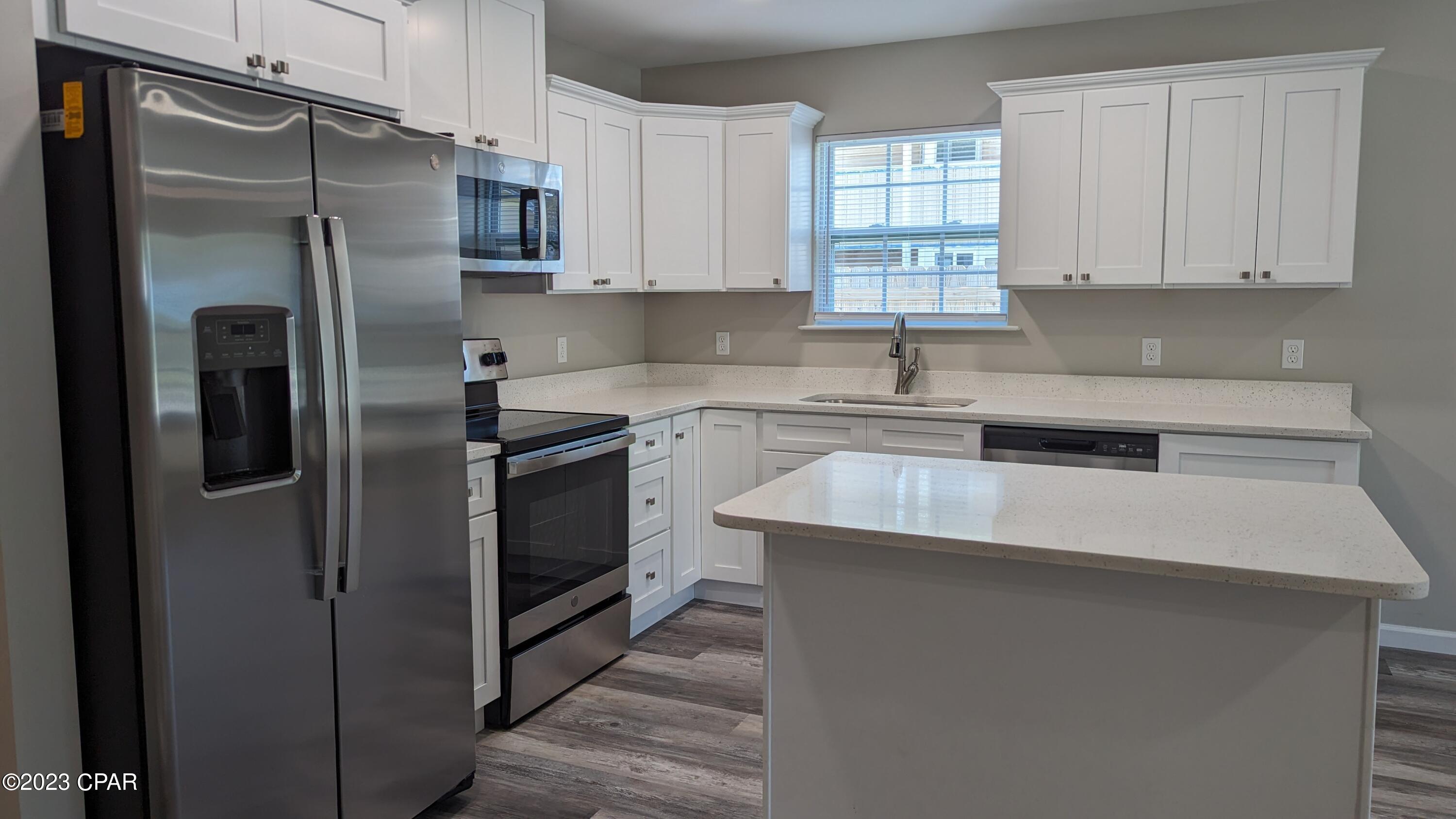 [No Recorded Subdiv] - Residential Lease