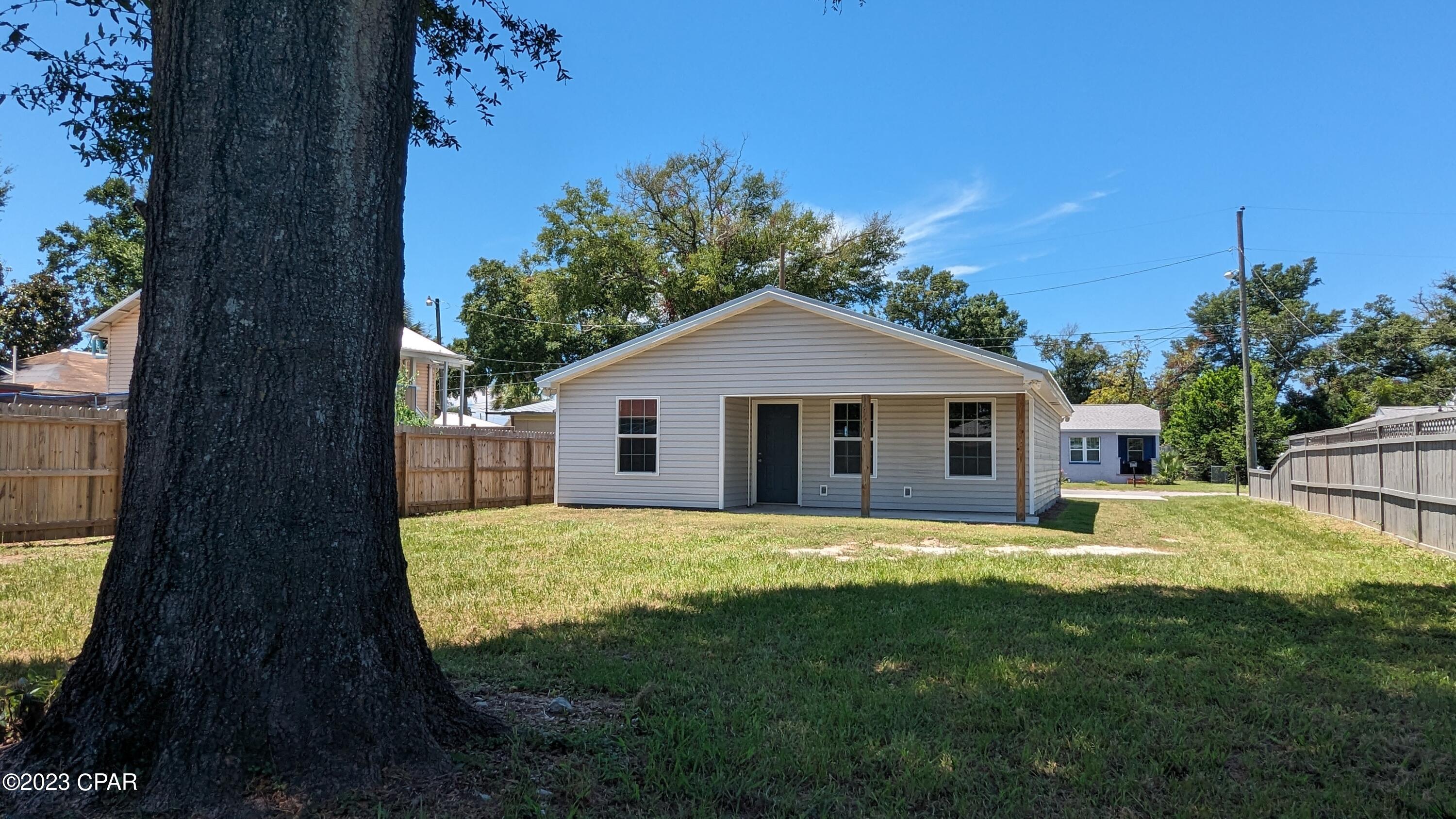 [No Recorded Subdiv] - Residential Lease