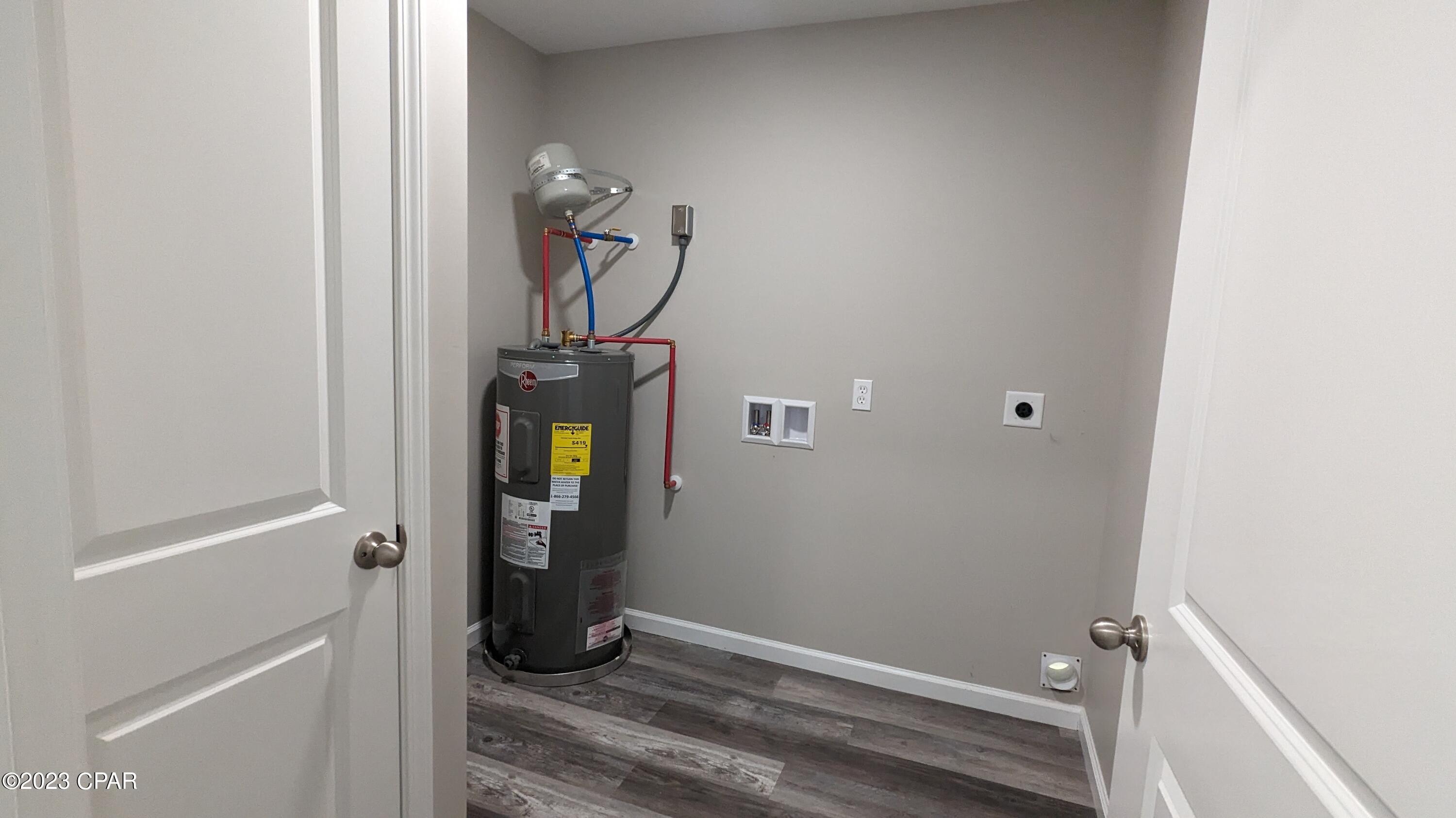 [No Recorded Subdiv] - Residential Lease