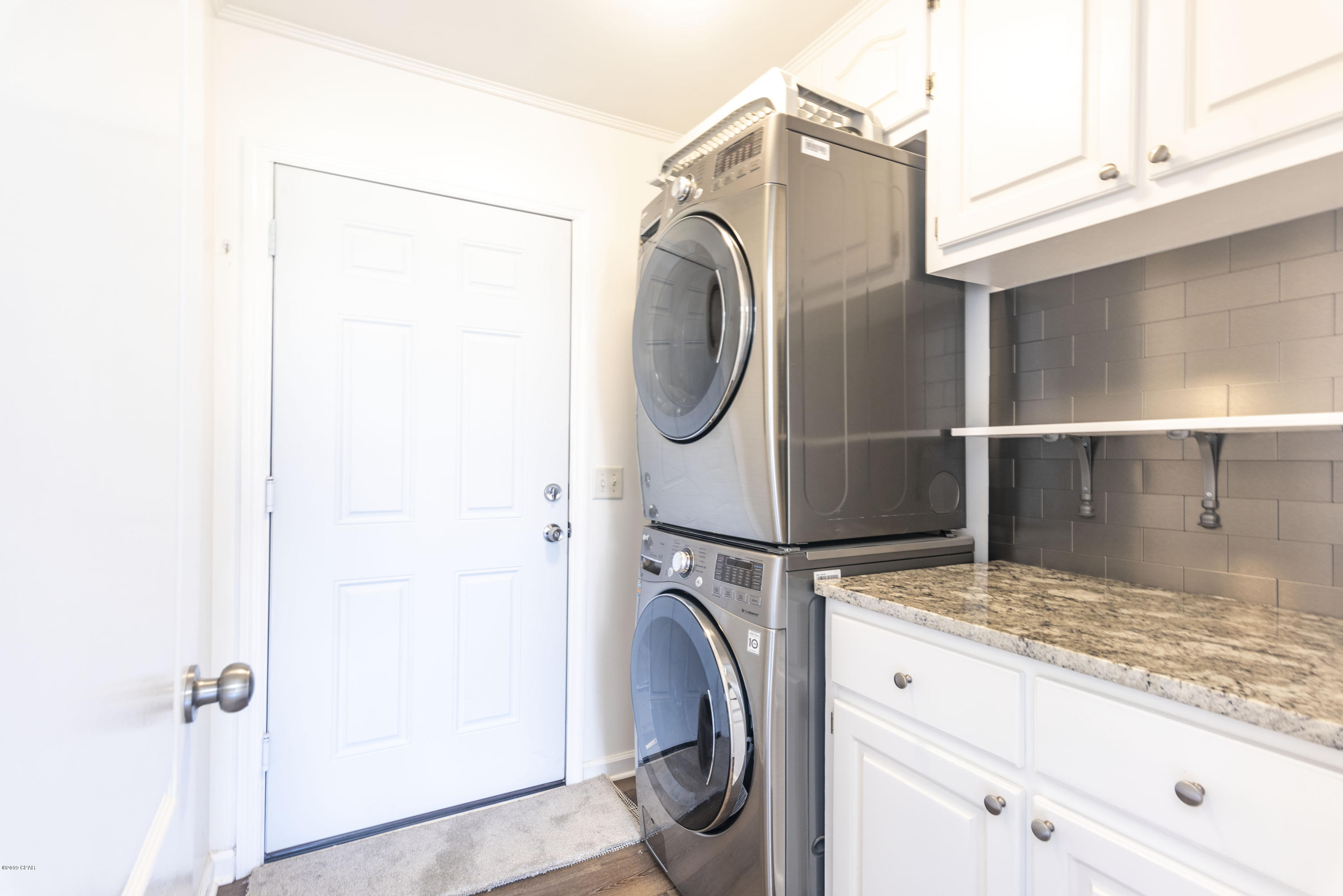 Highway 22 West Estates - Residential