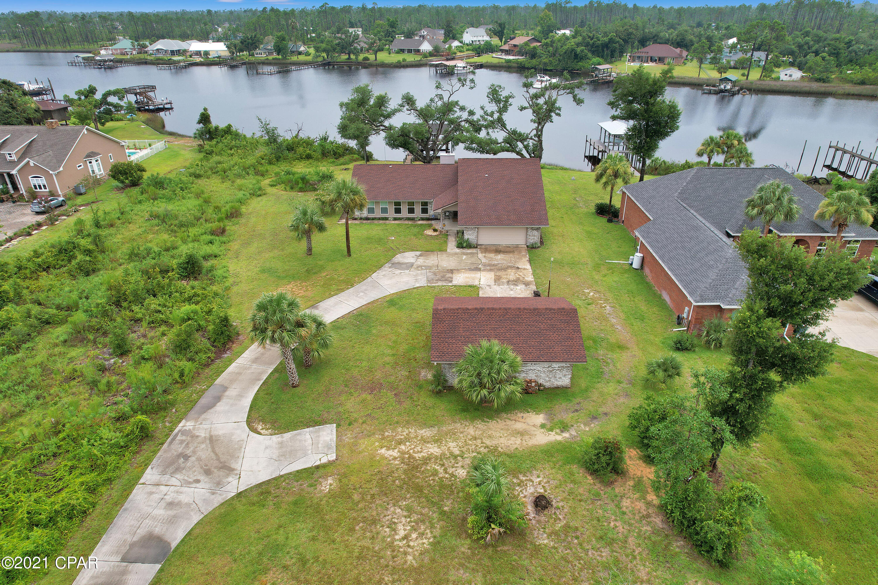 The Oaks - Residential