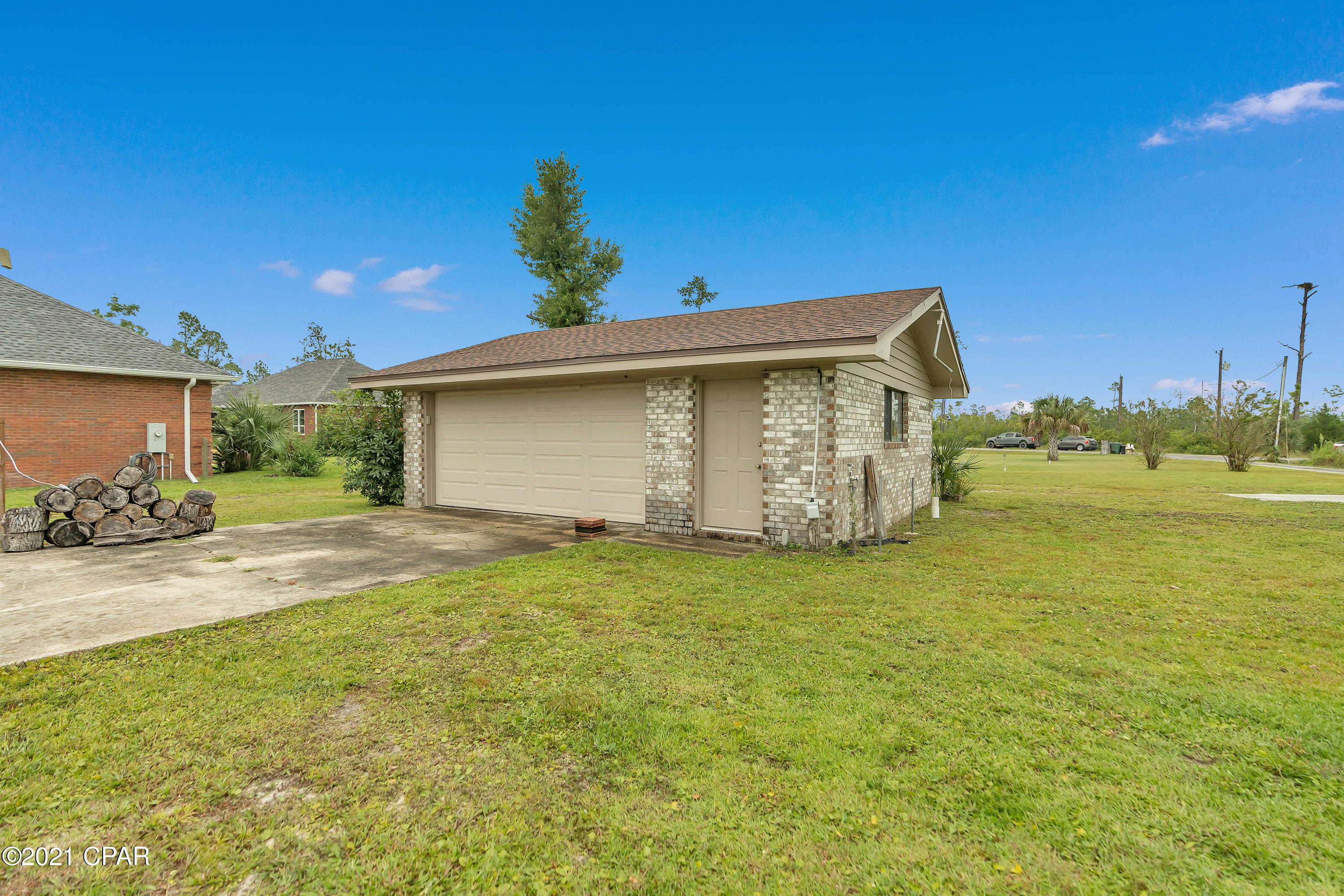 The Oaks - Residential