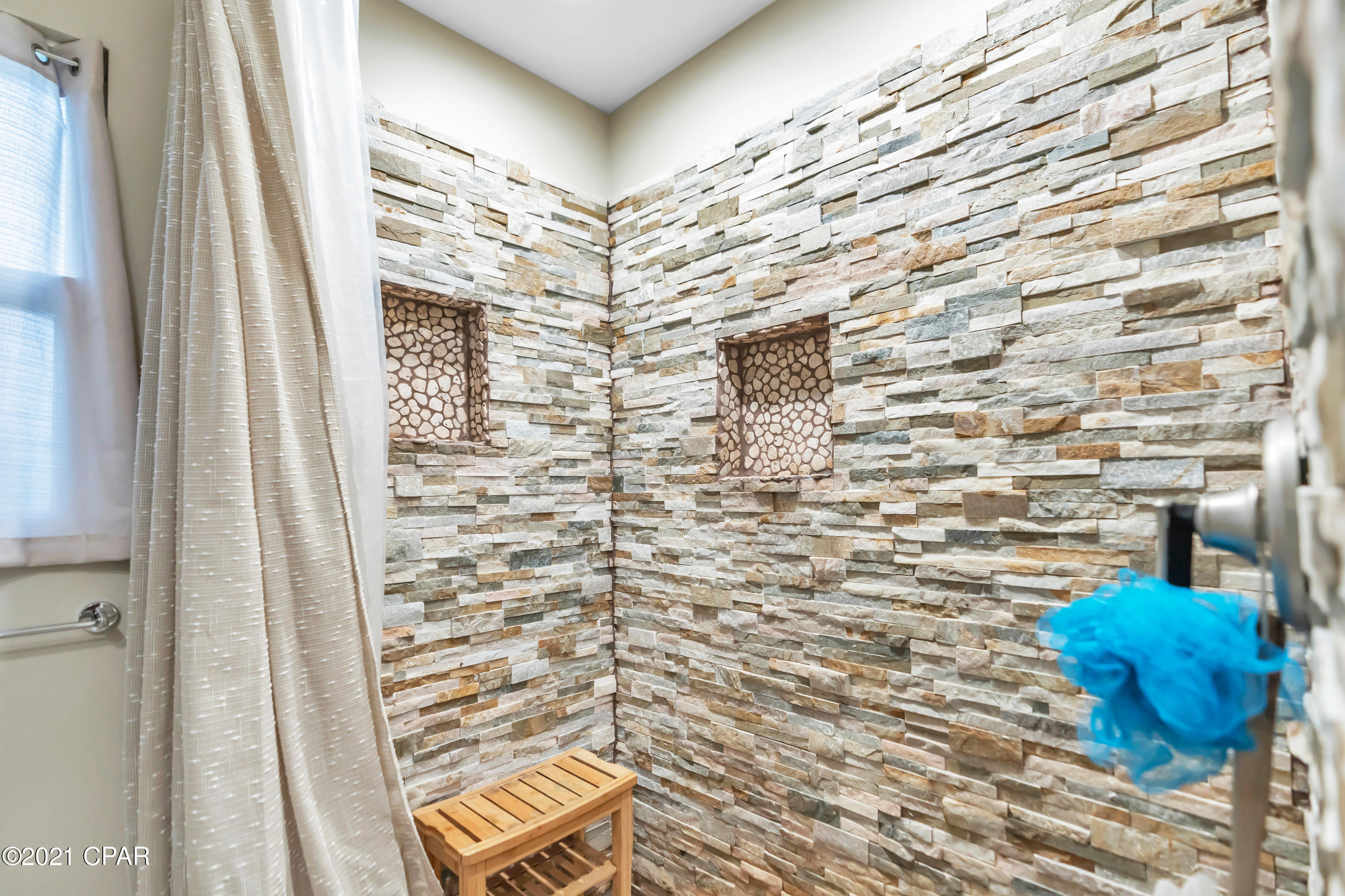 The Oaks - Residential