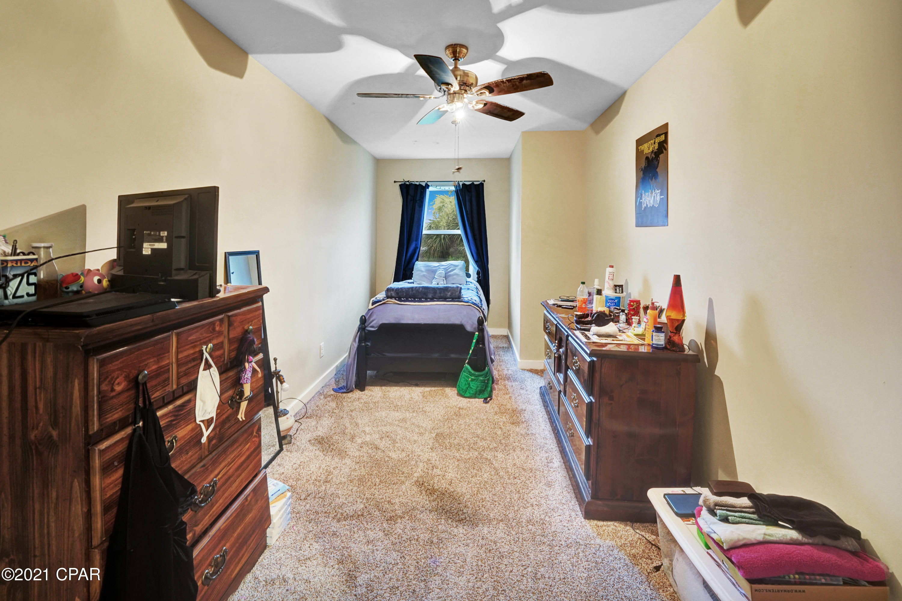 The Oaks - Residential