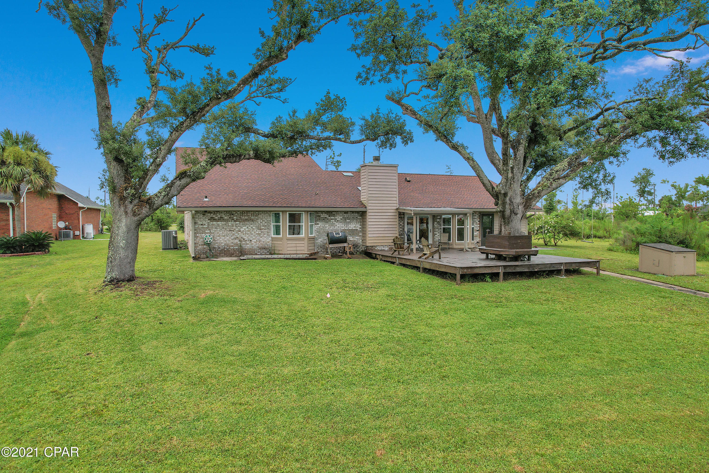 The Oaks - Residential