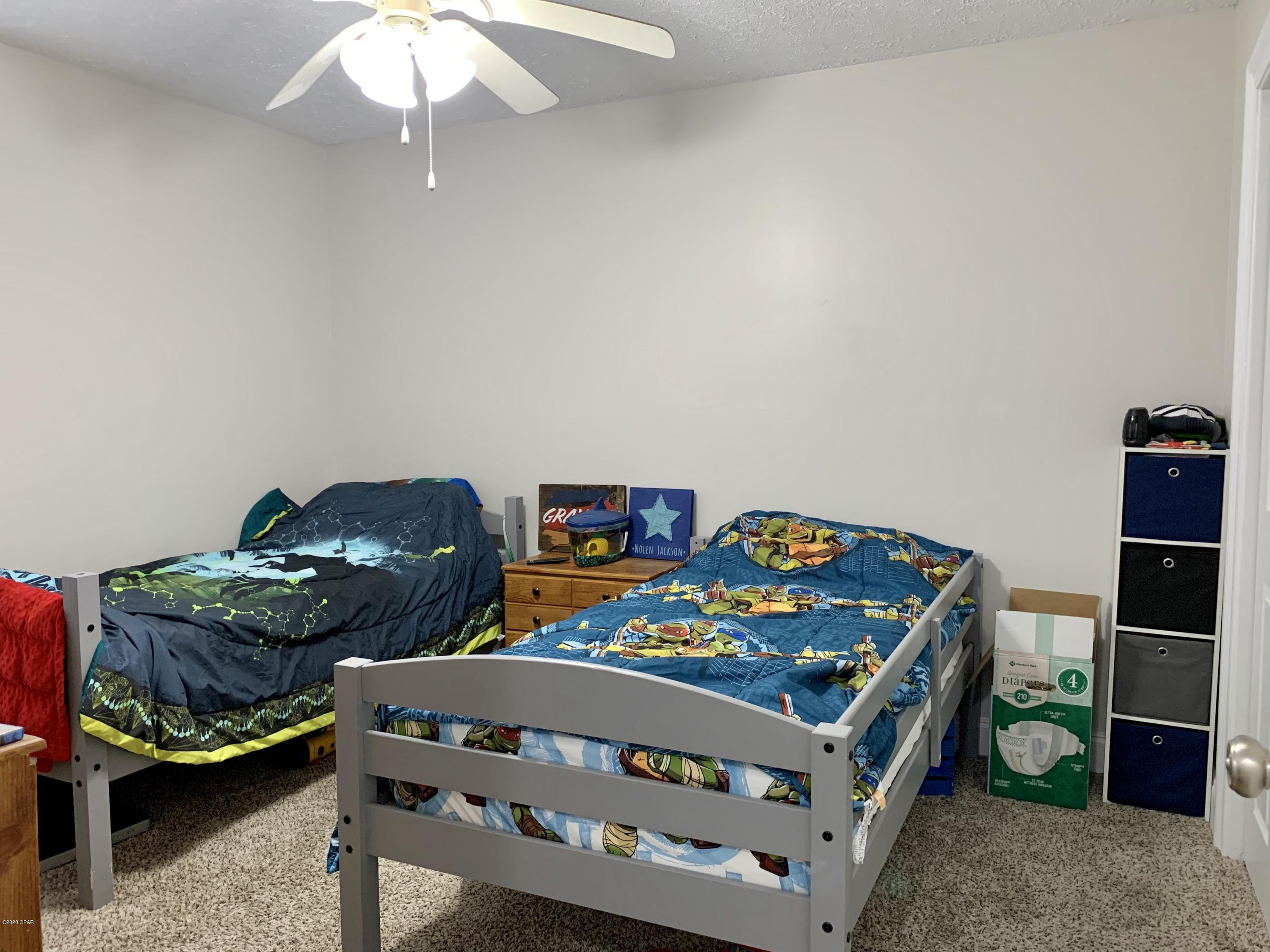 [No Recorded Subdiv] - Residential Lease