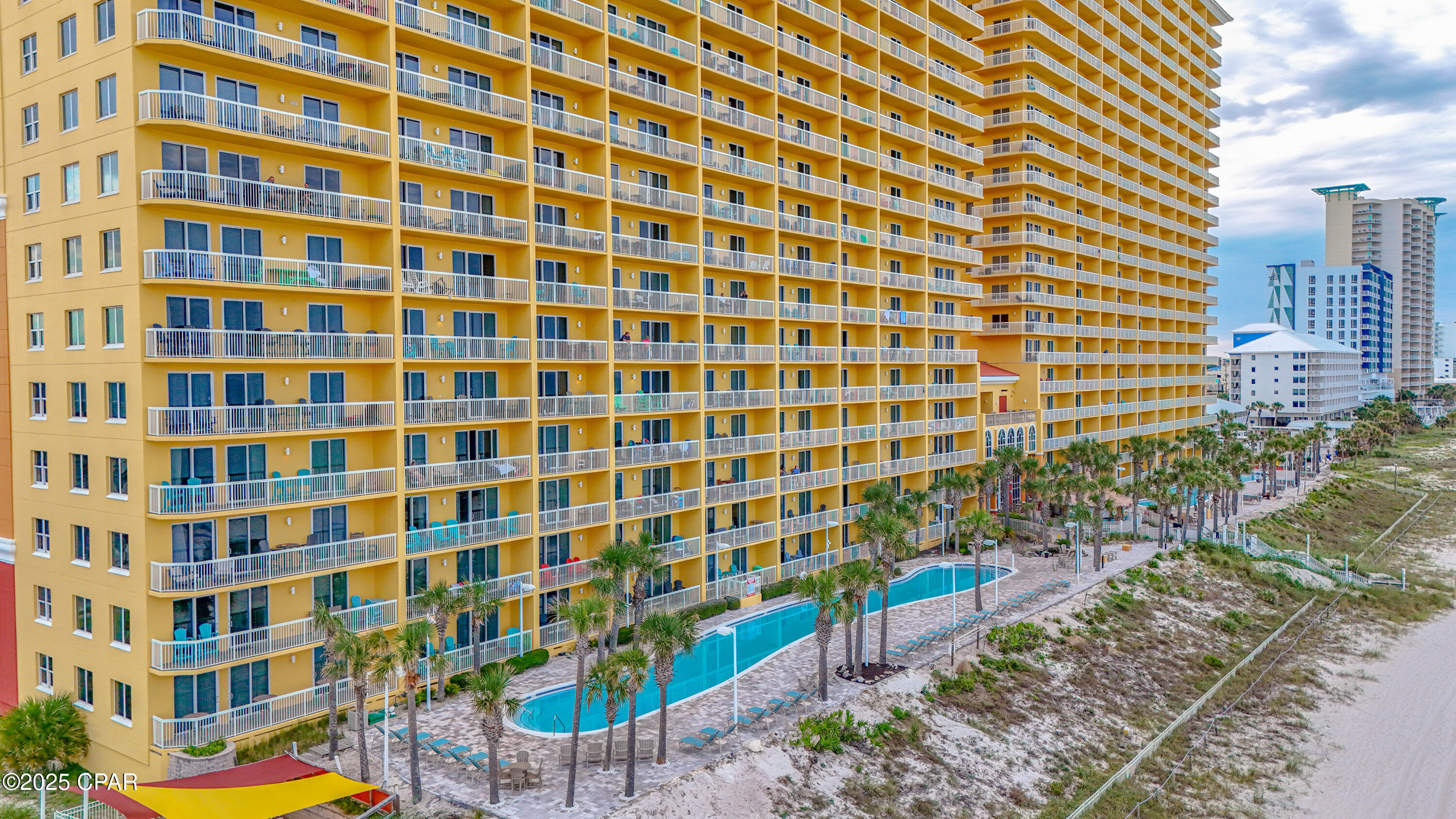 Calypso Towers I - Residential