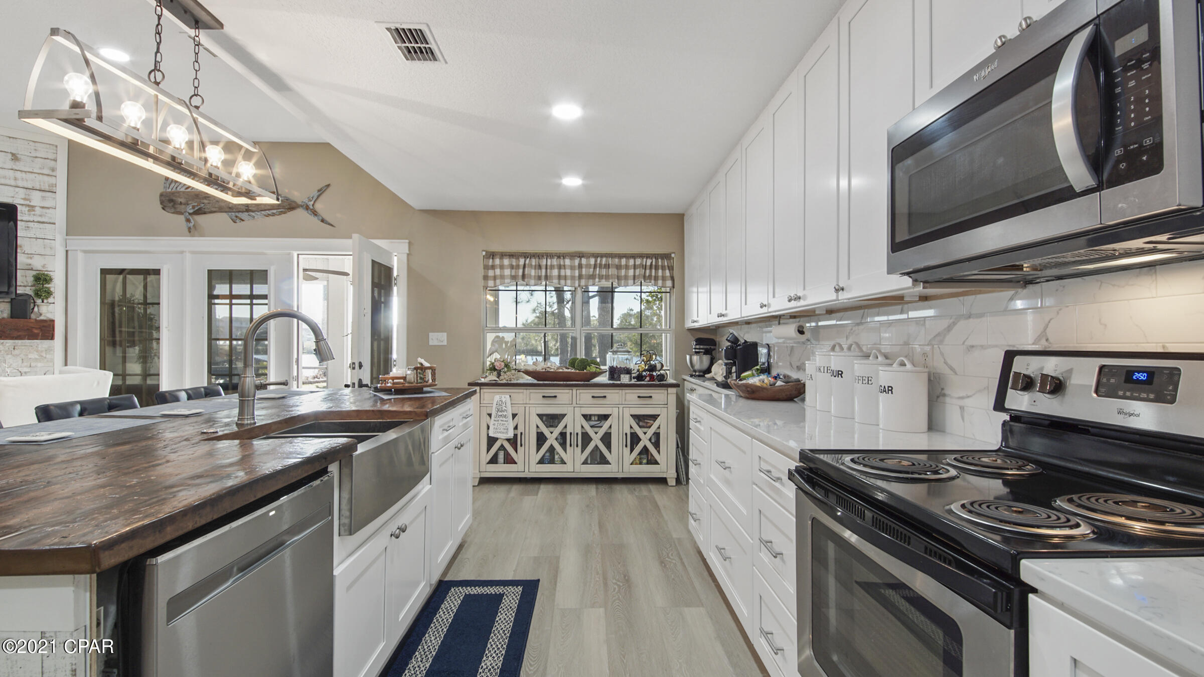 Jamaican Lake Condos - Residential