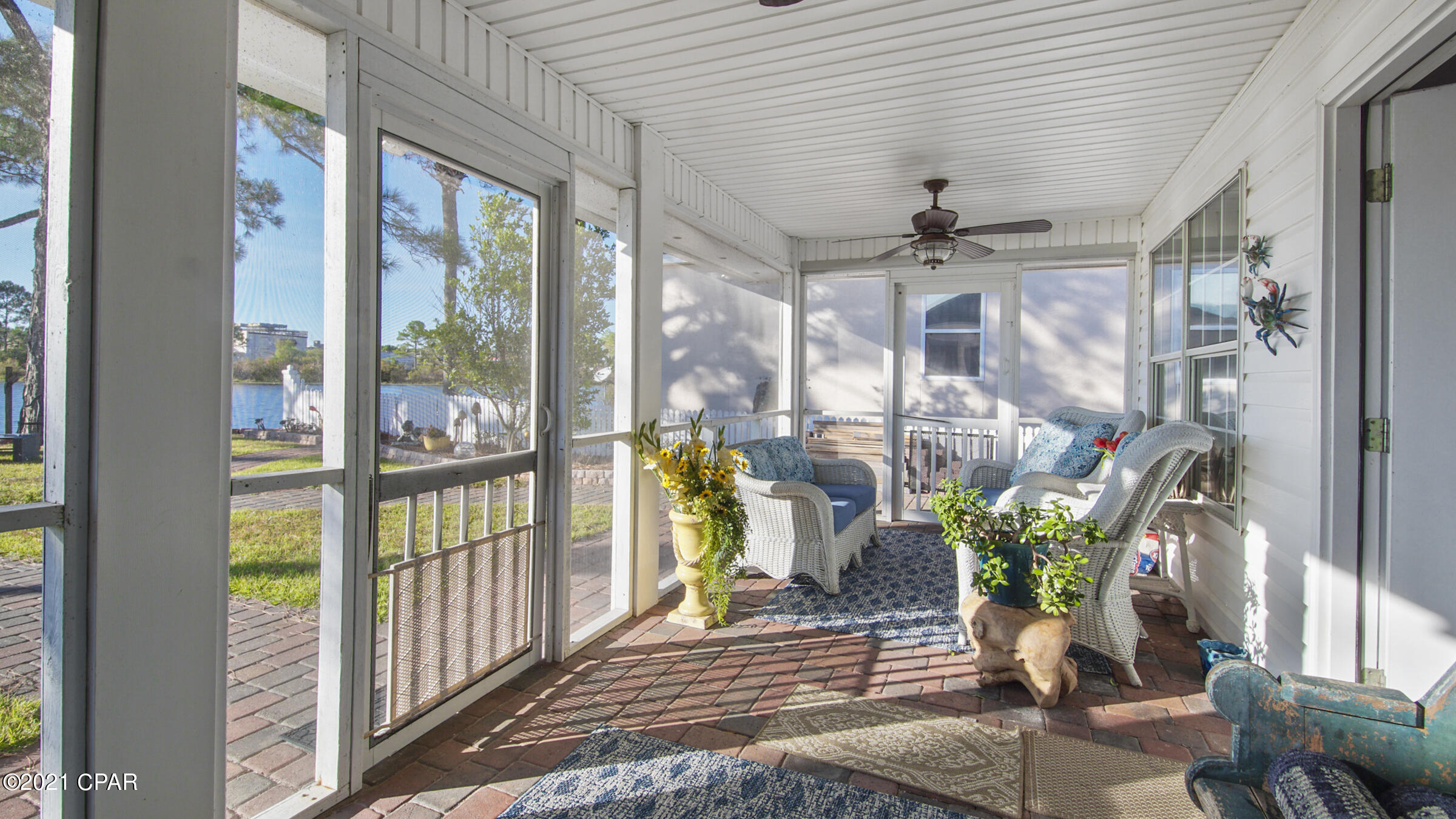 Jamaican Lake Condos - Residential