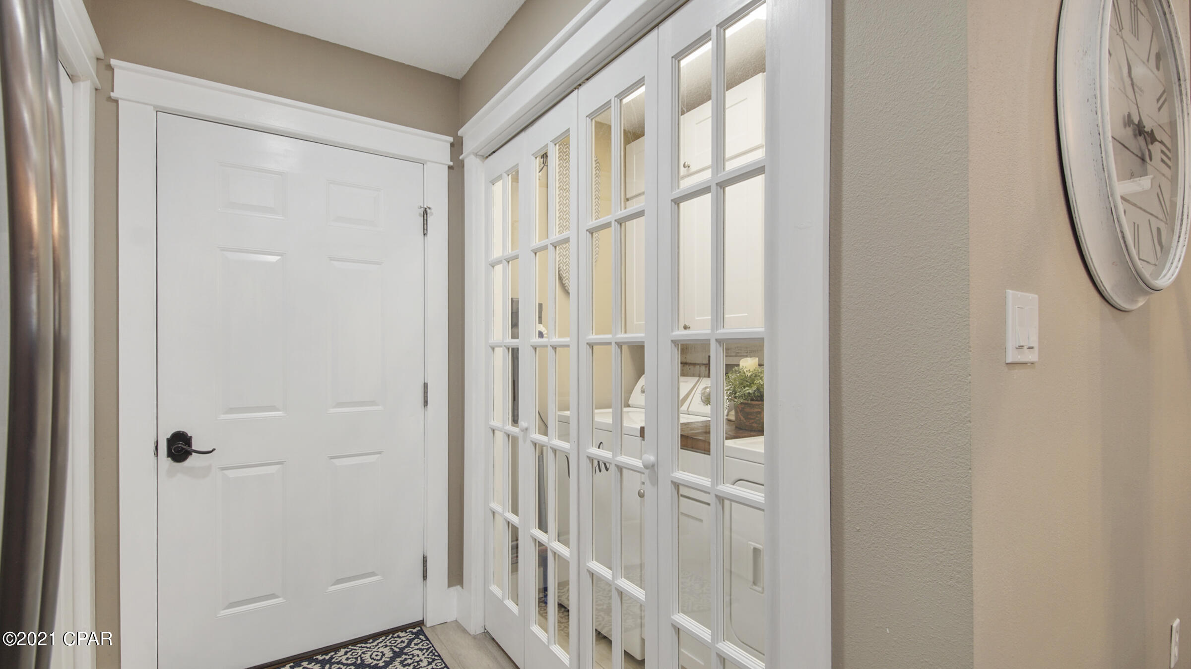 Jamaican Lake Condos - Residential