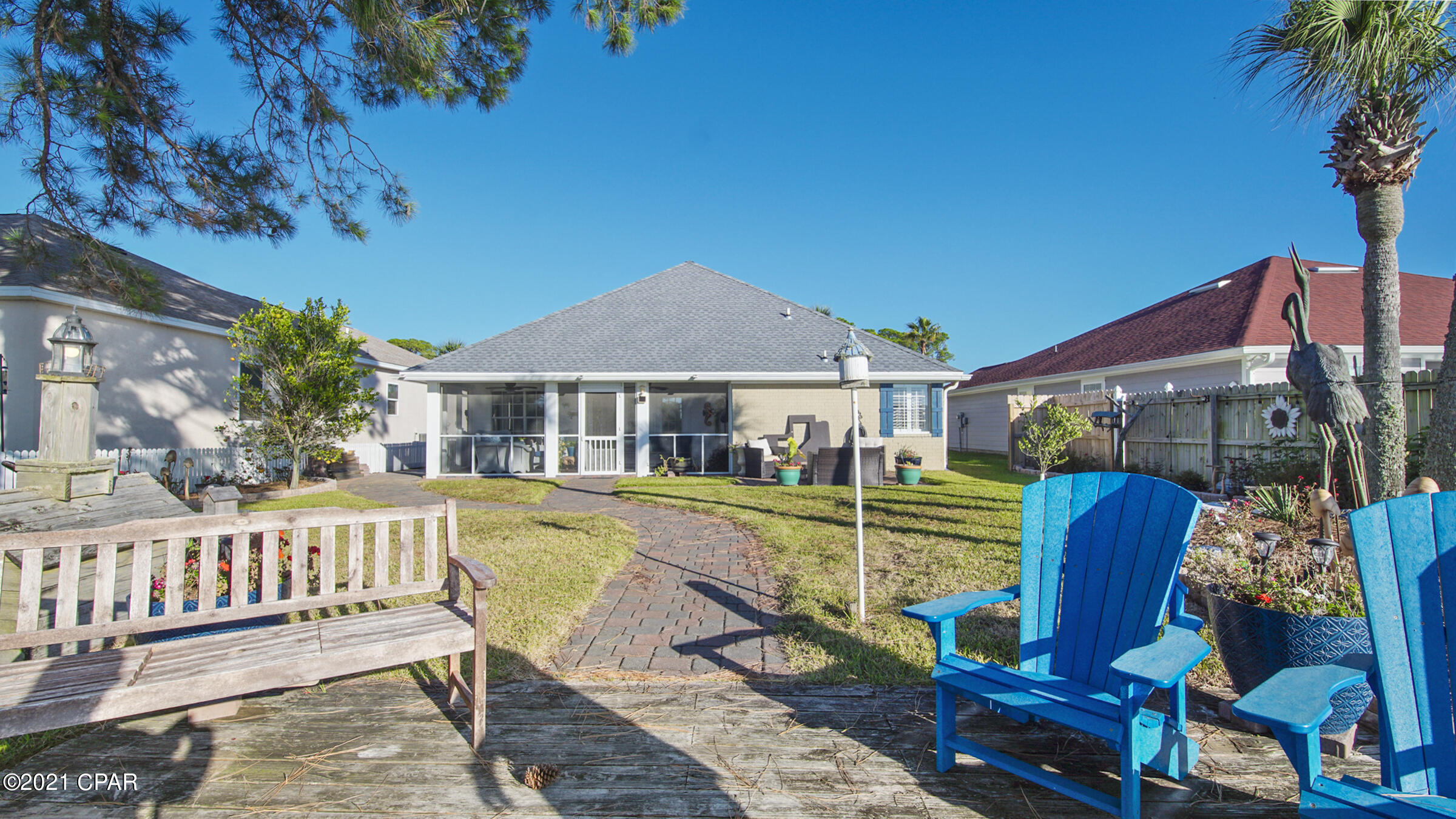 Jamaican Lake Condos - Residential