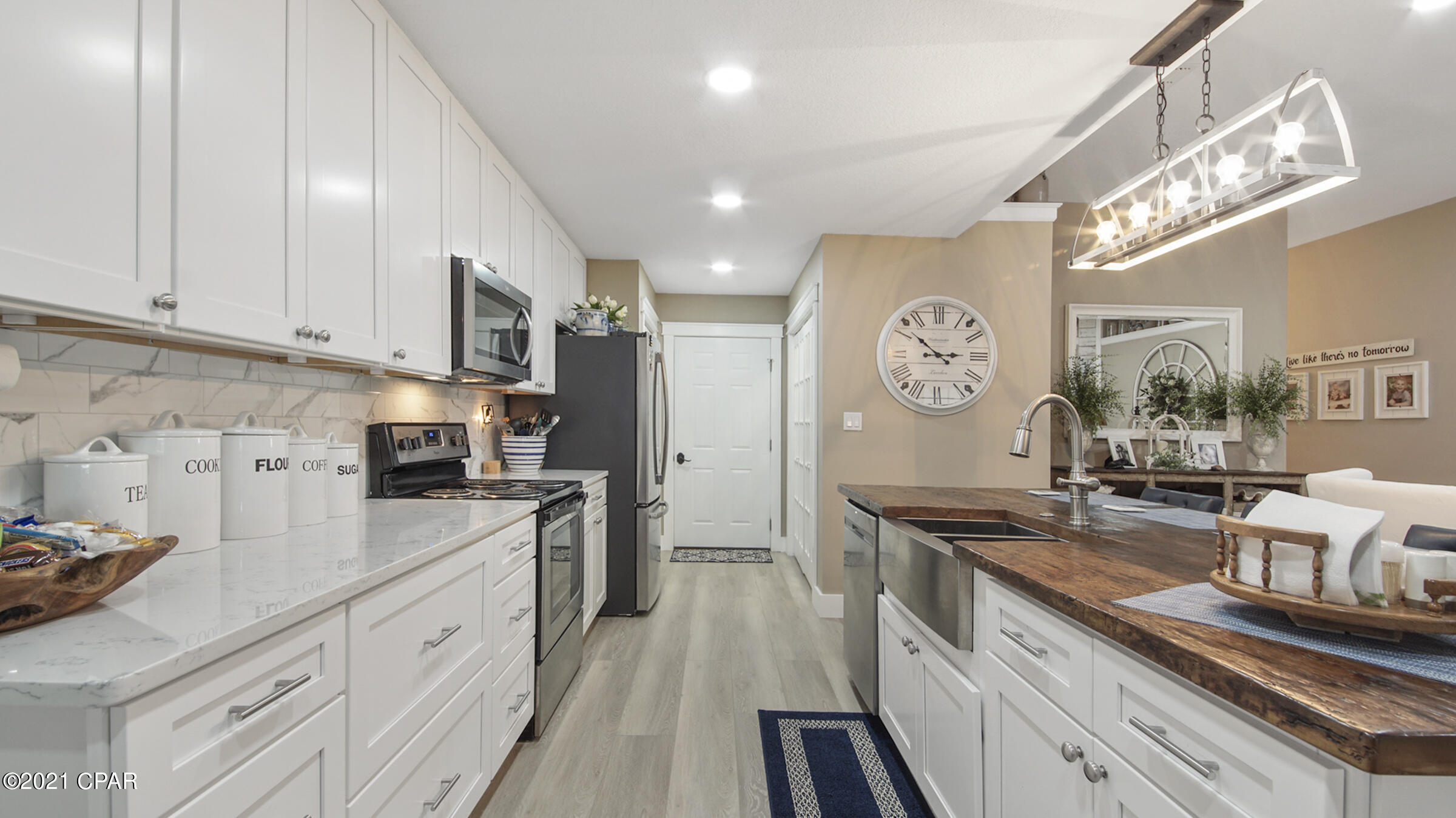 Jamaican Lake Condos - Residential