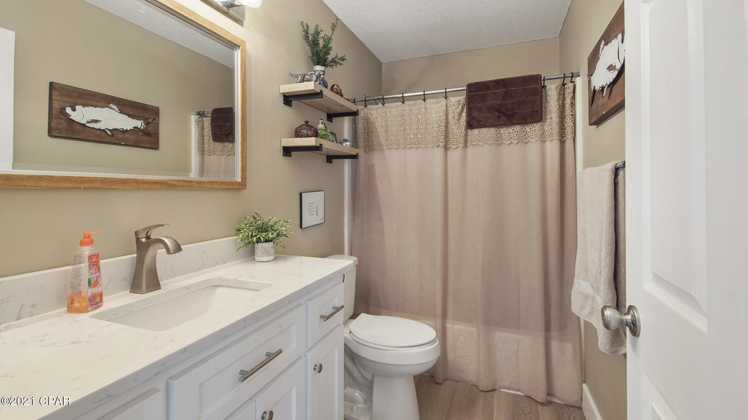 Jamaican Lake Condos - Residential