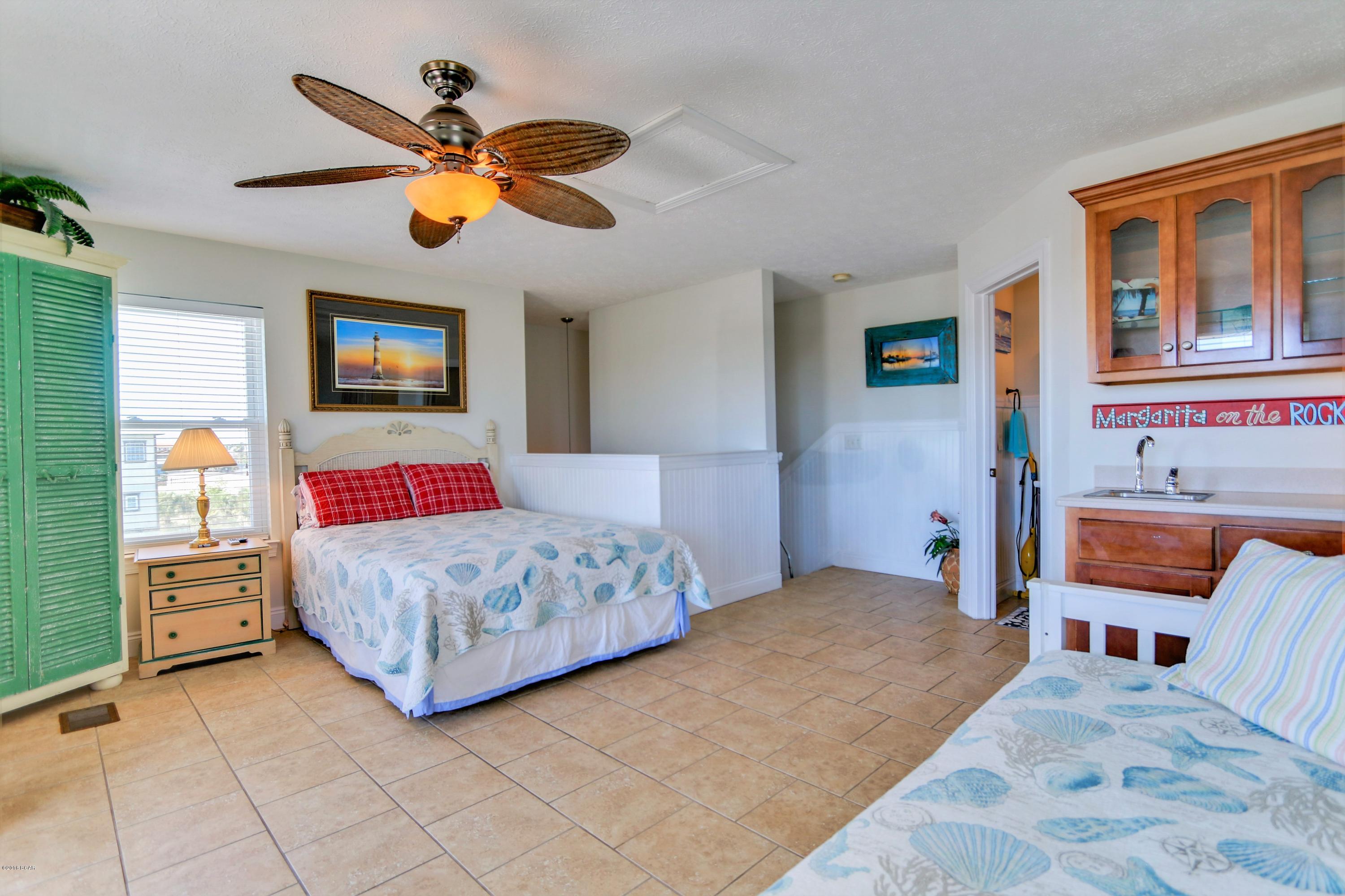 Gulf Lagoon Beach - Residential