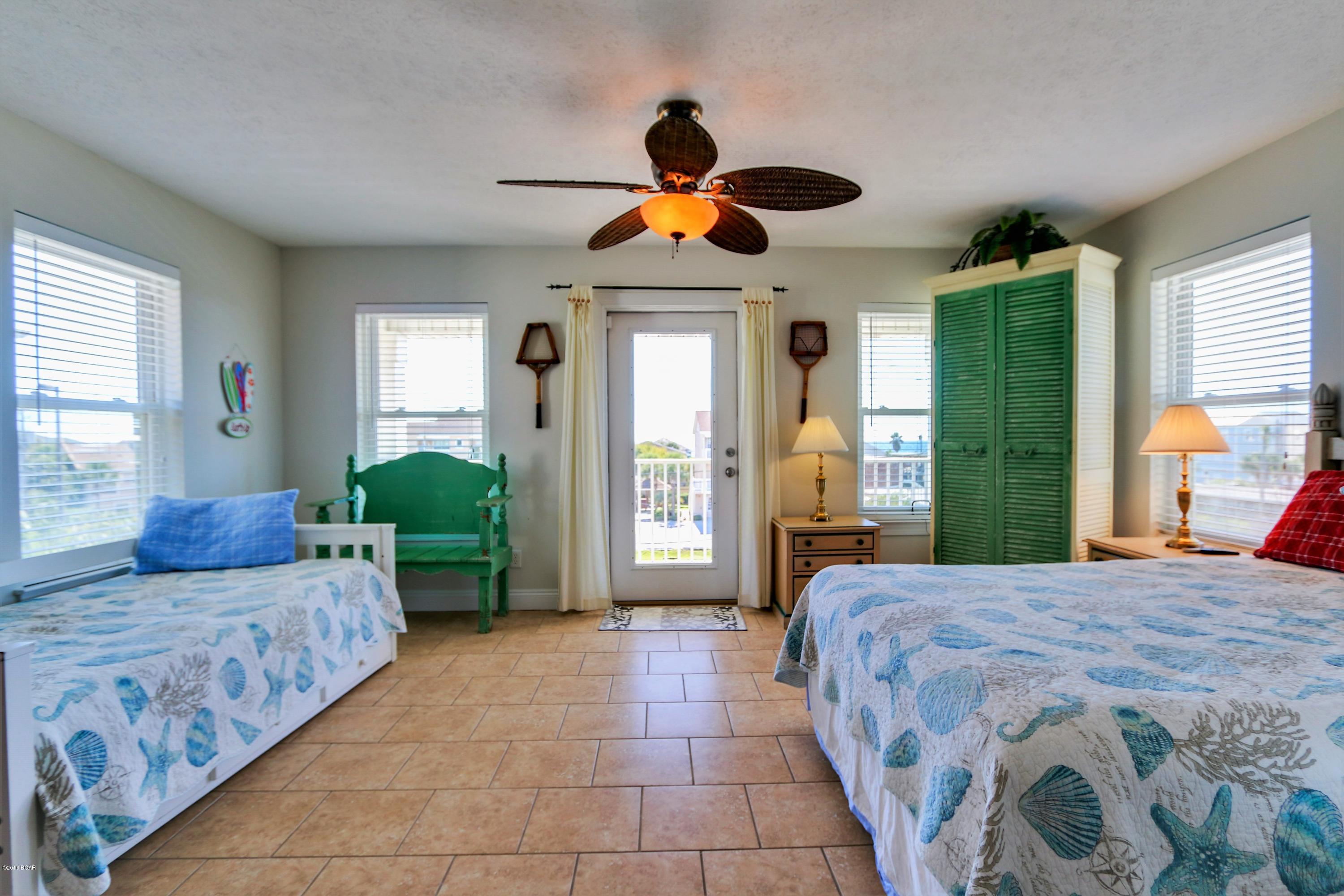 Gulf Lagoon Beach - Residential