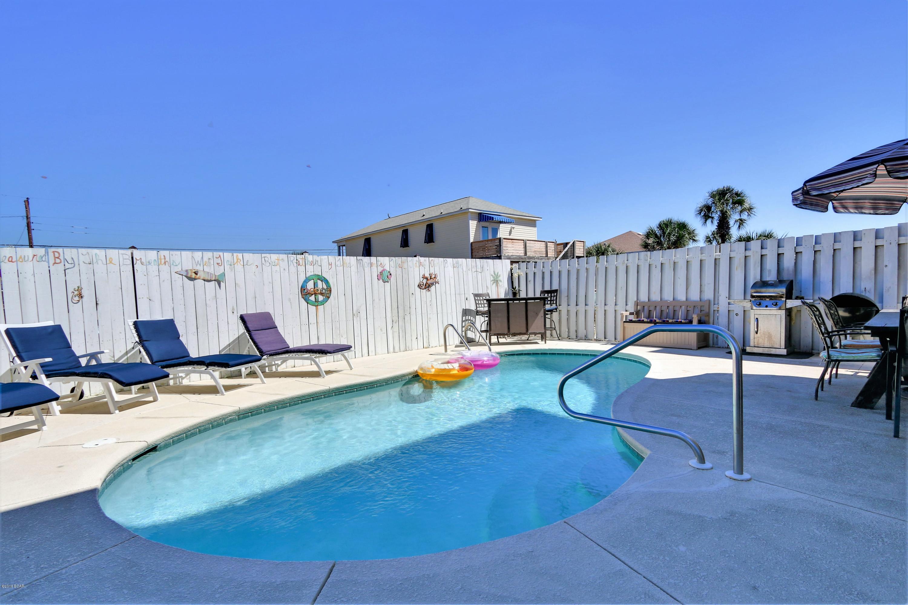 Gulf Lagoon Beach - Residential