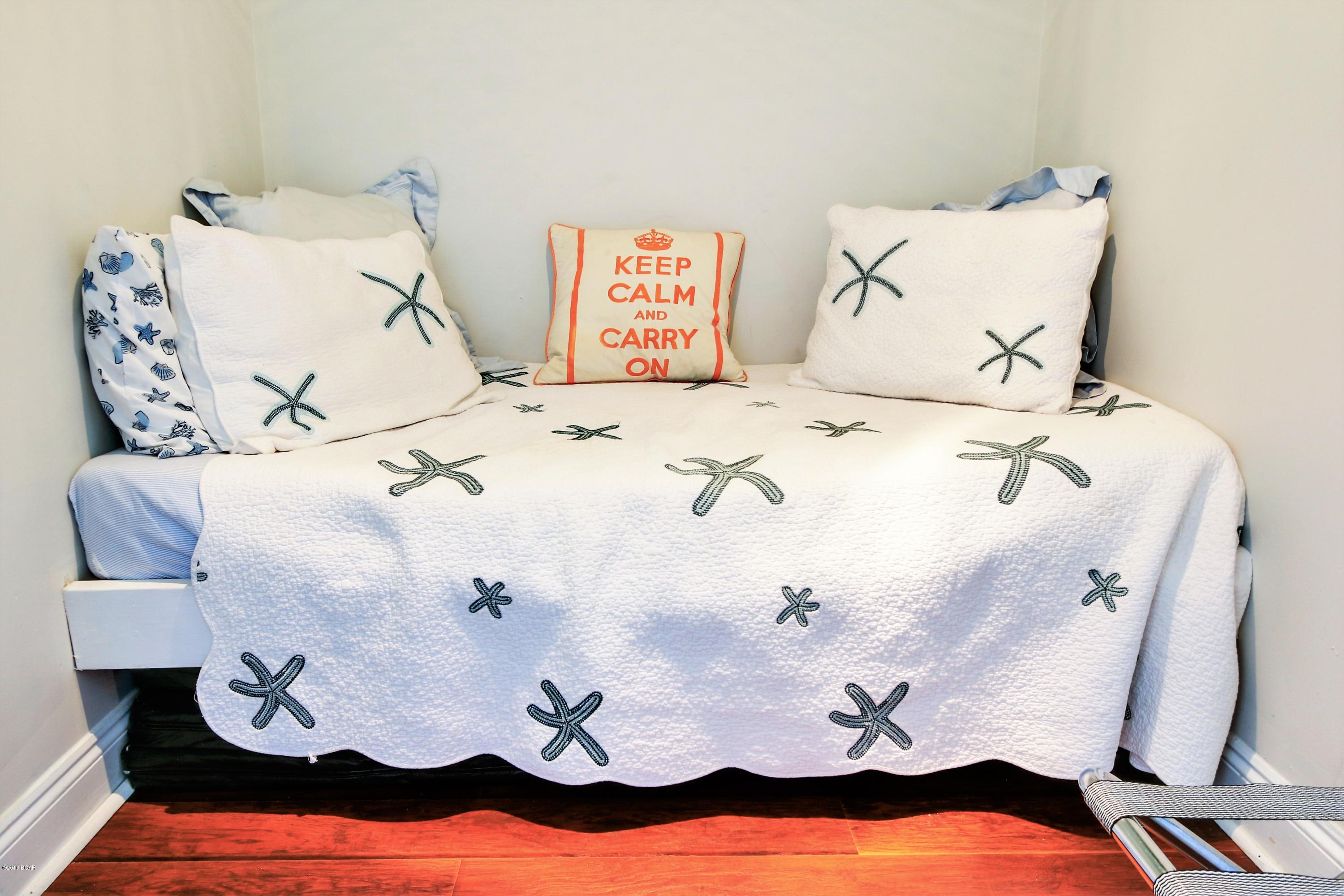 Gulf Lagoon Beach - Residential