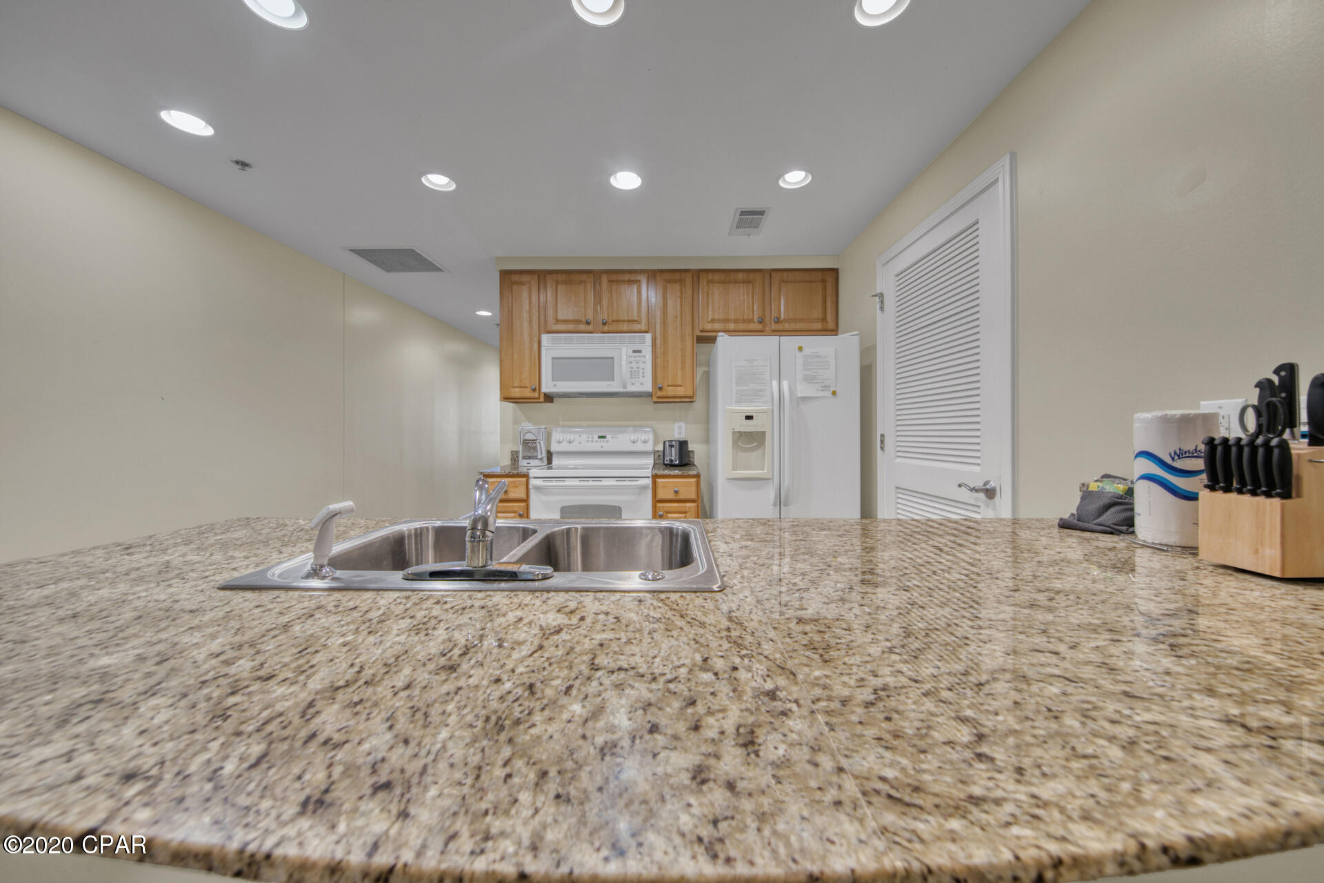 Splash Condo - Residential