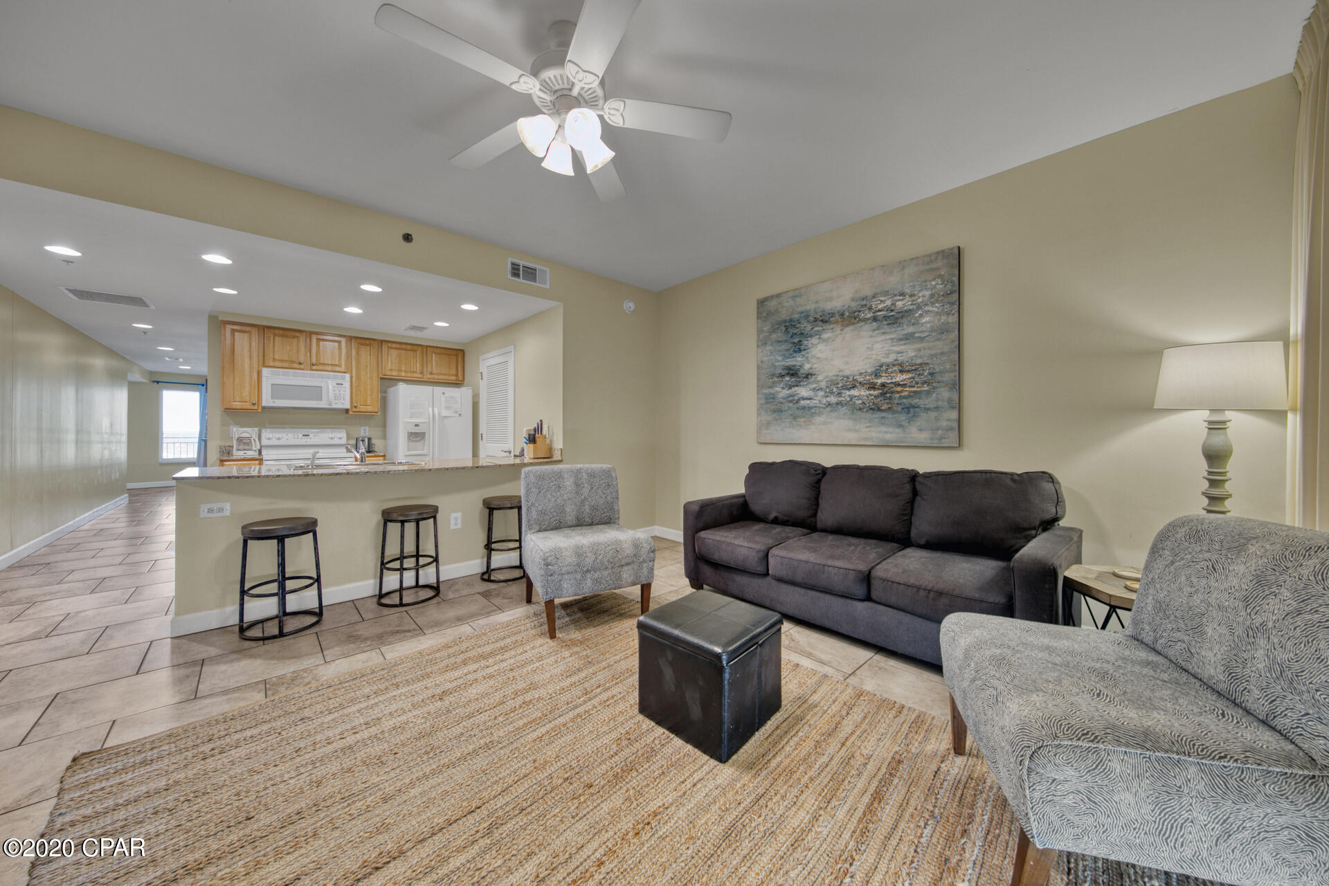 Splash Condo - Residential