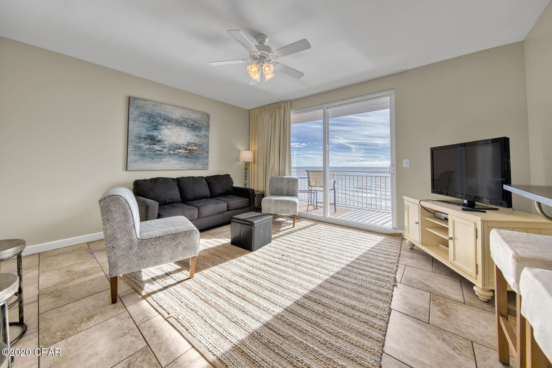 Splash Condo - Residential