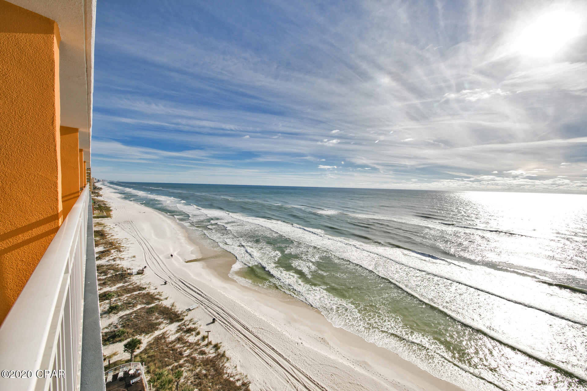 Splash Condo - Residential