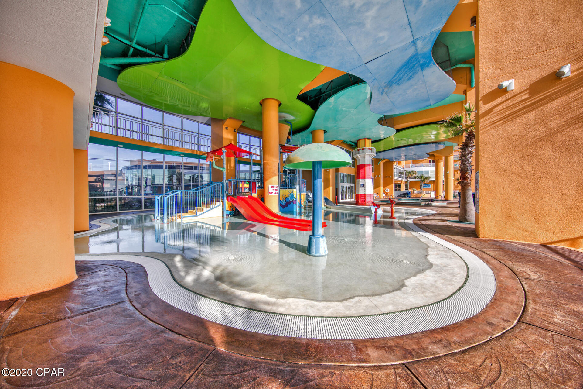 Splash Condo - Residential