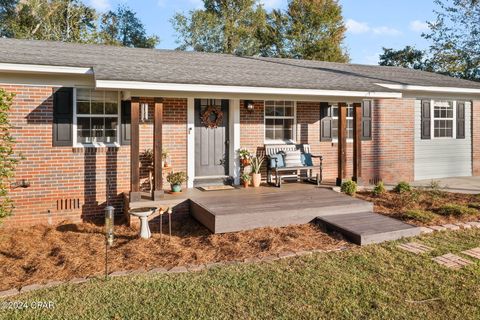 A home in Marianna