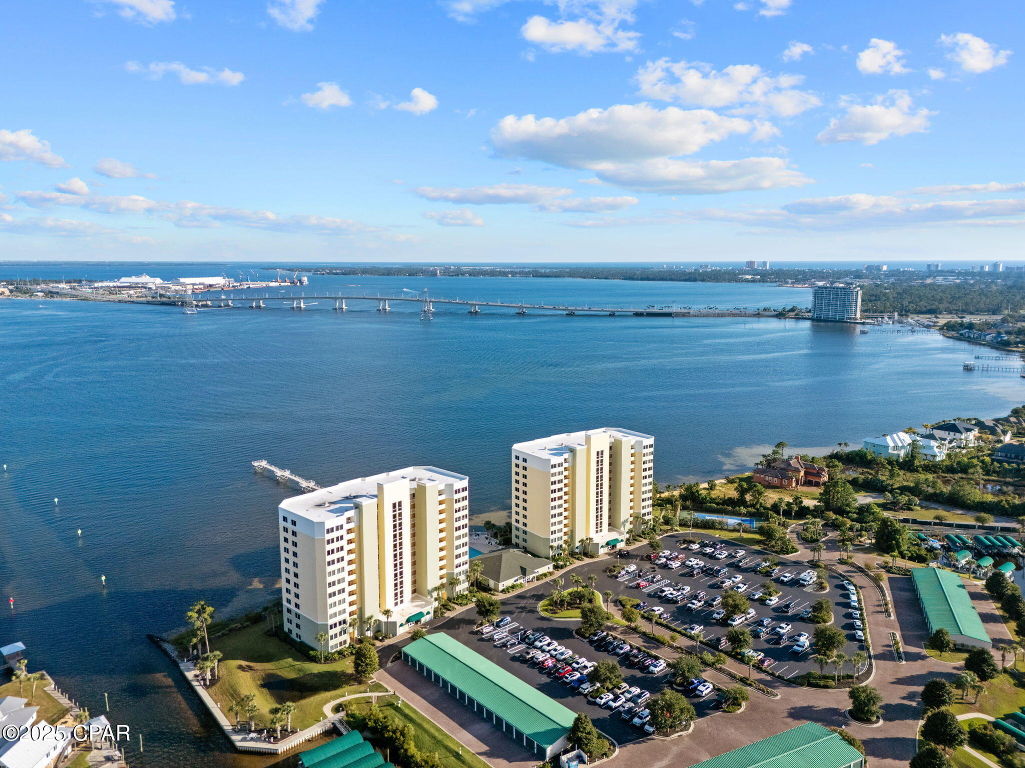 Hibiscus By The Bay - Residential