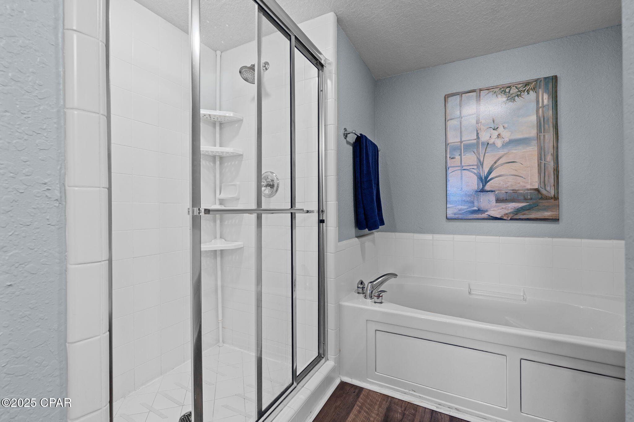 Hibiscus By The Bay - Residential