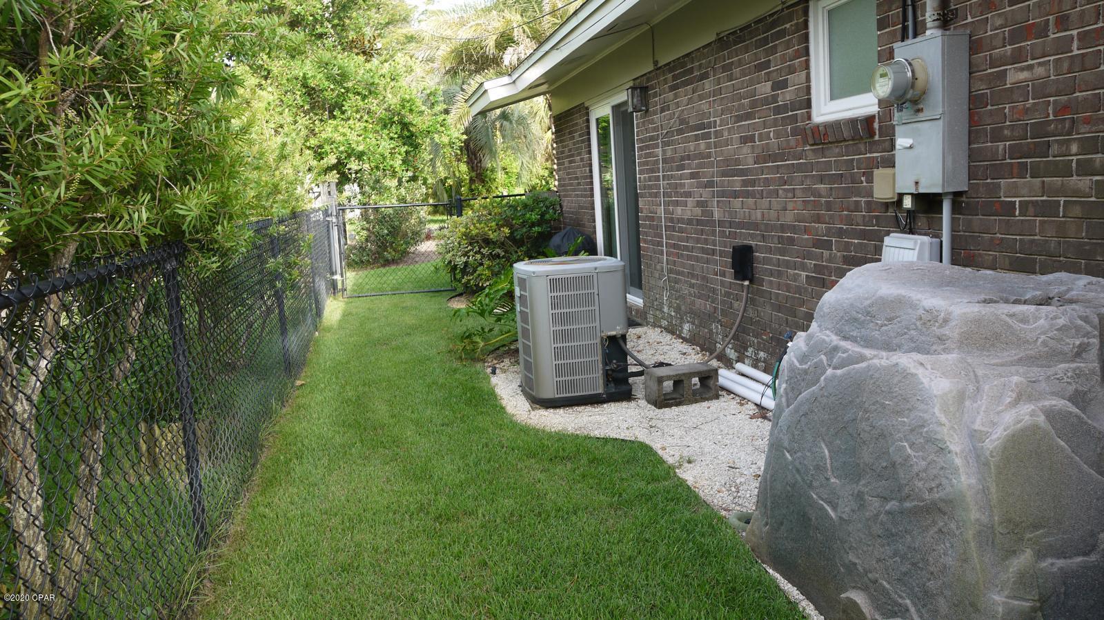 [No Recorded Subdiv] - Residential Lease