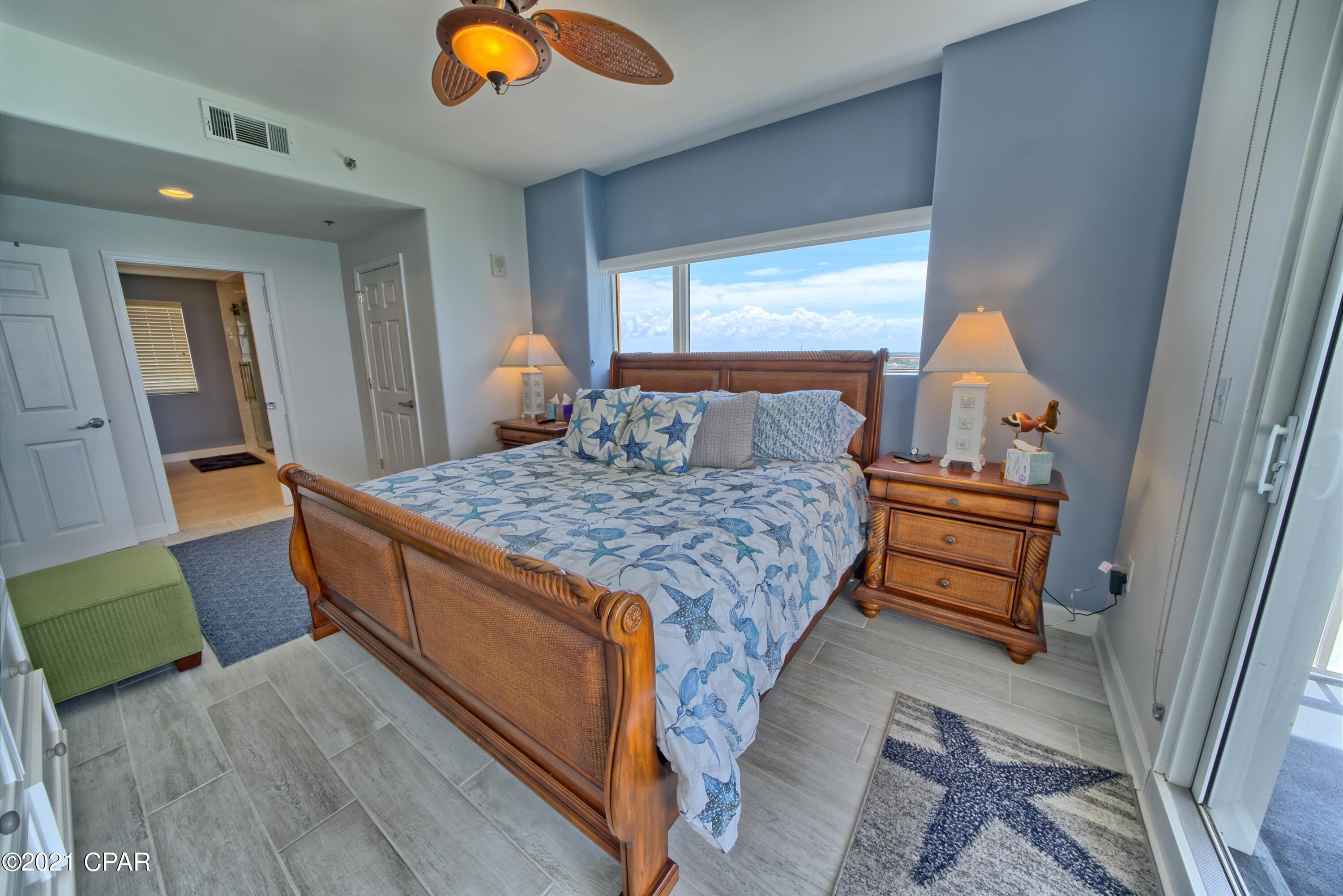 Splash Condo - Residential