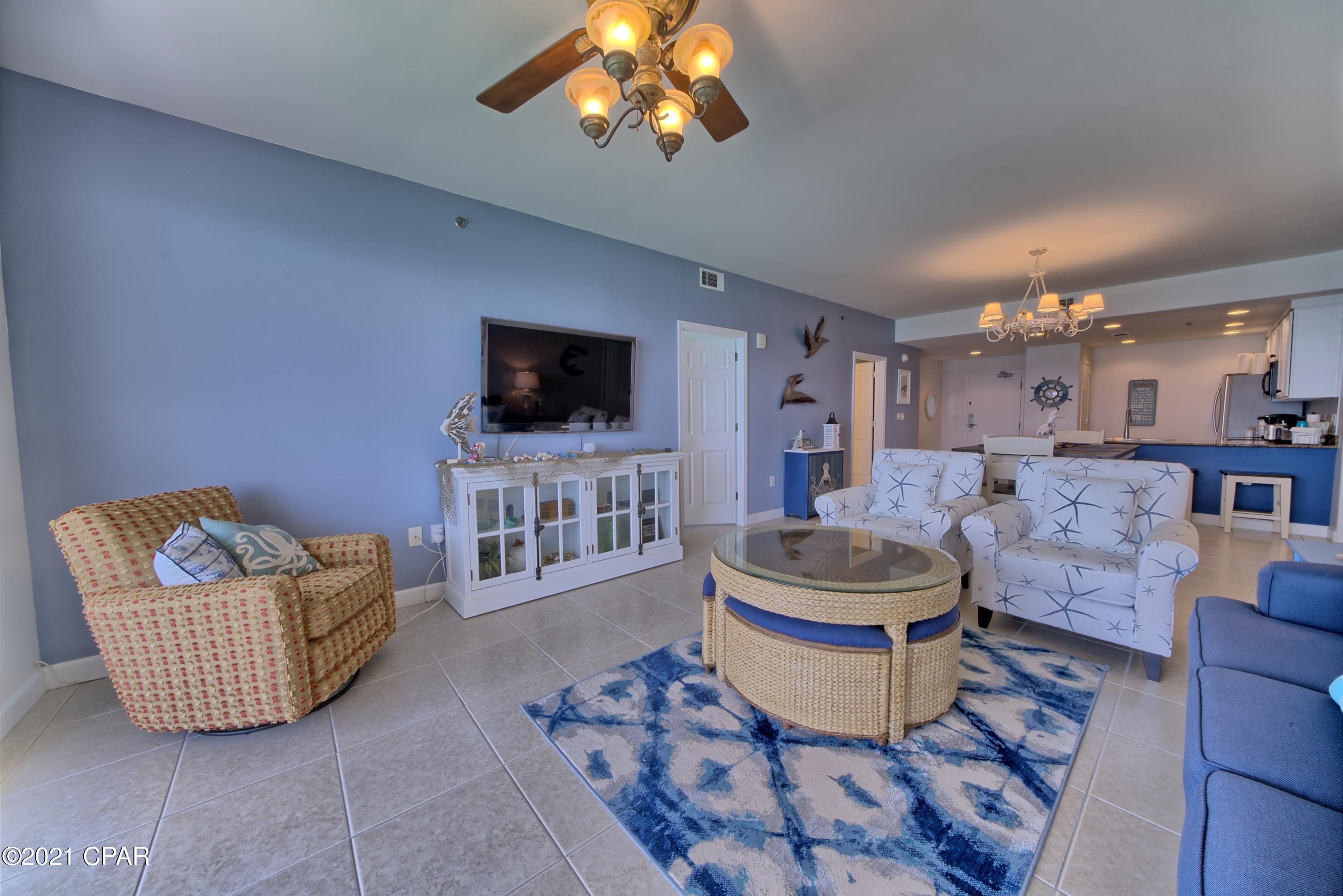 Splash Condo - Residential