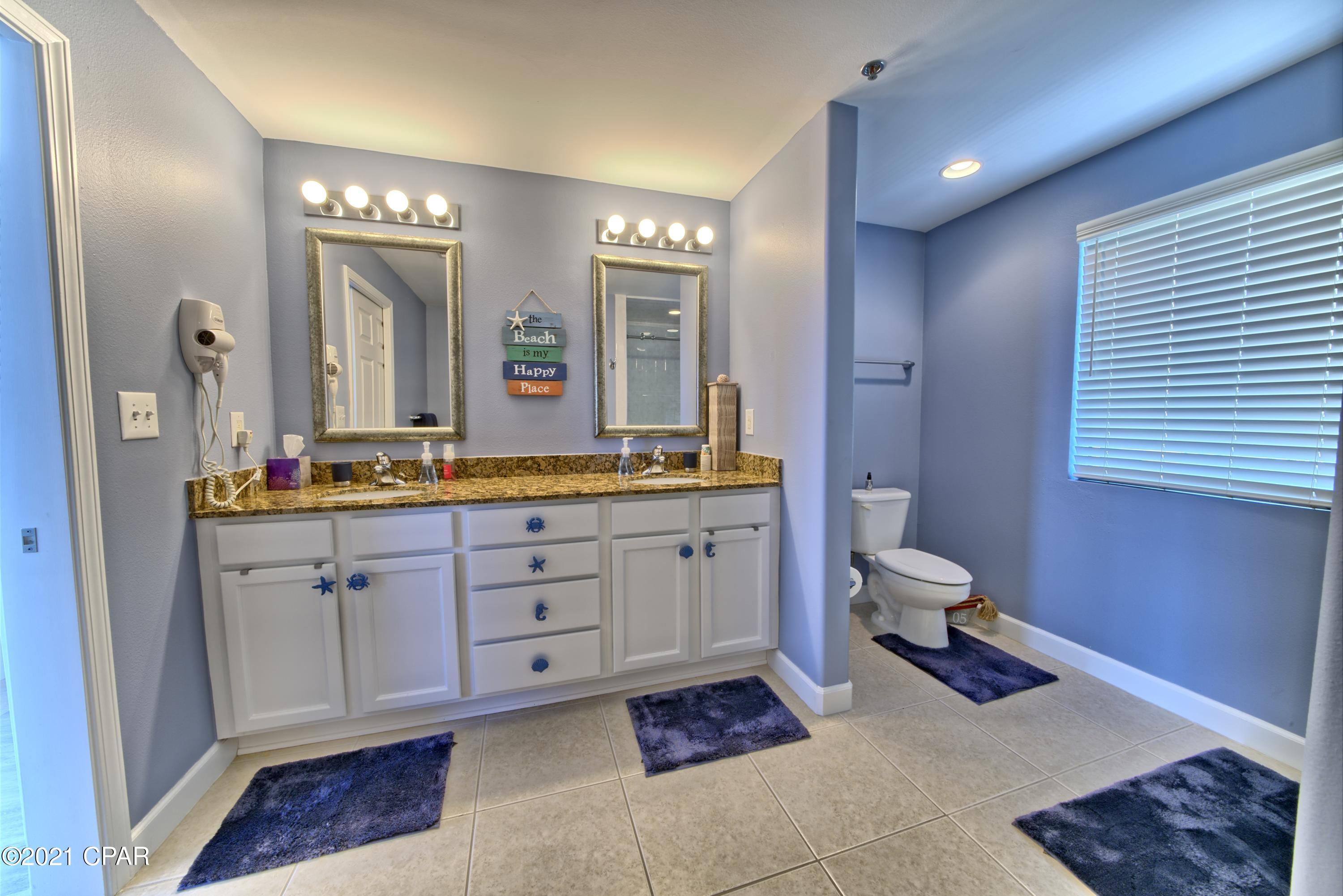 Splash Condo - Residential