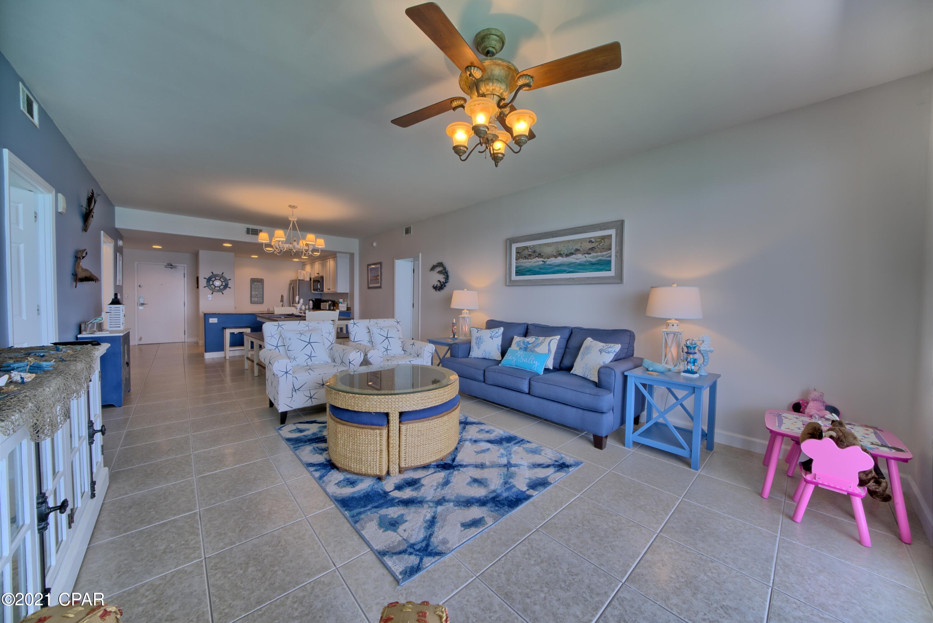 Splash Condo - Residential