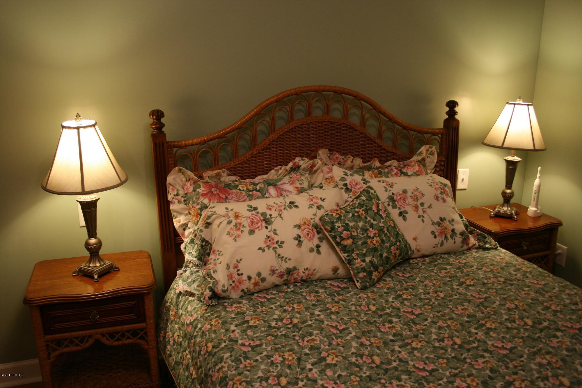 Mariners Cove - Residential