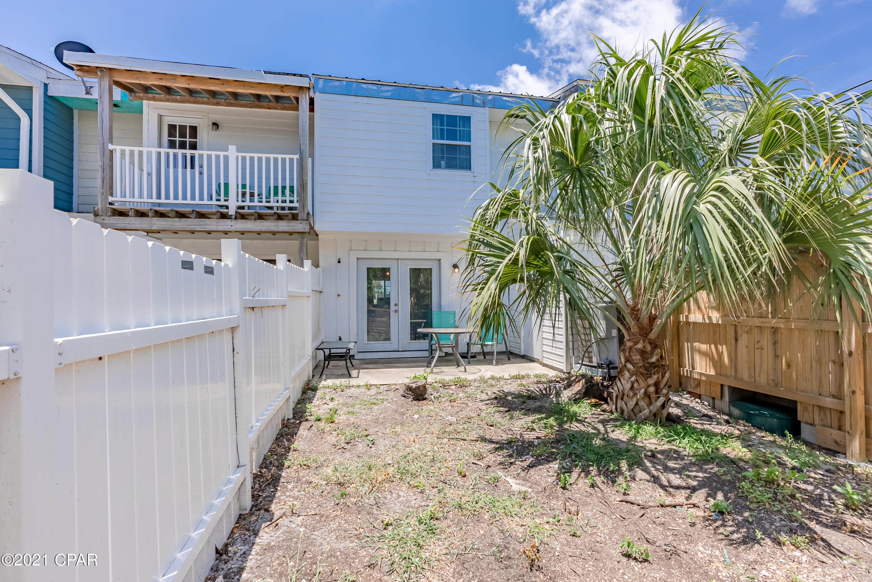 Gulf Lagoon Beach - Residential
