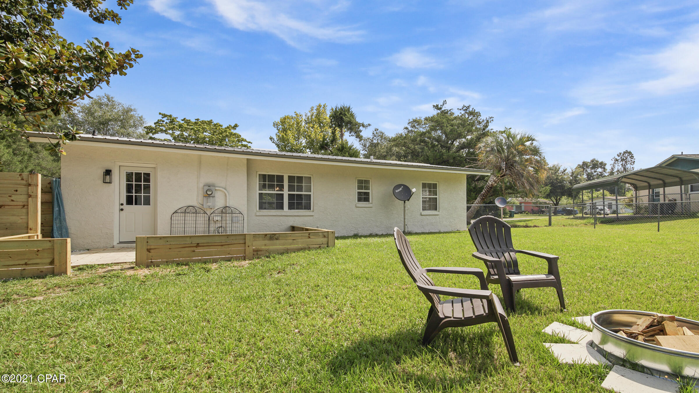 Sunny Hills Unit 4 - Residential