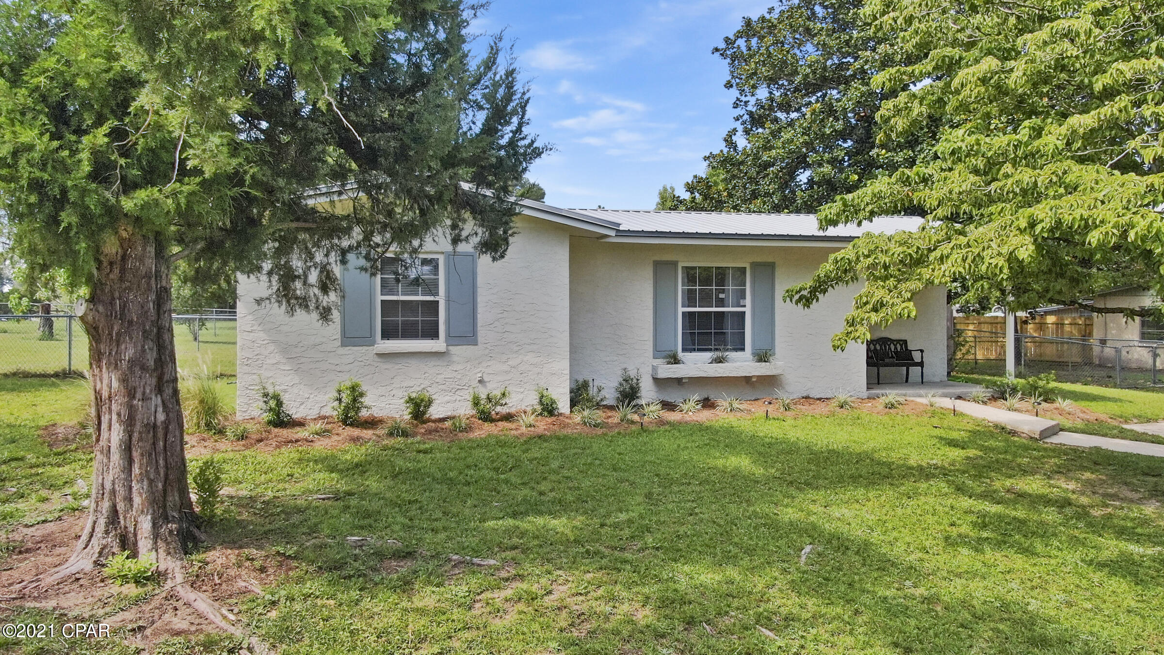 Sunny Hills Unit 4 - Residential