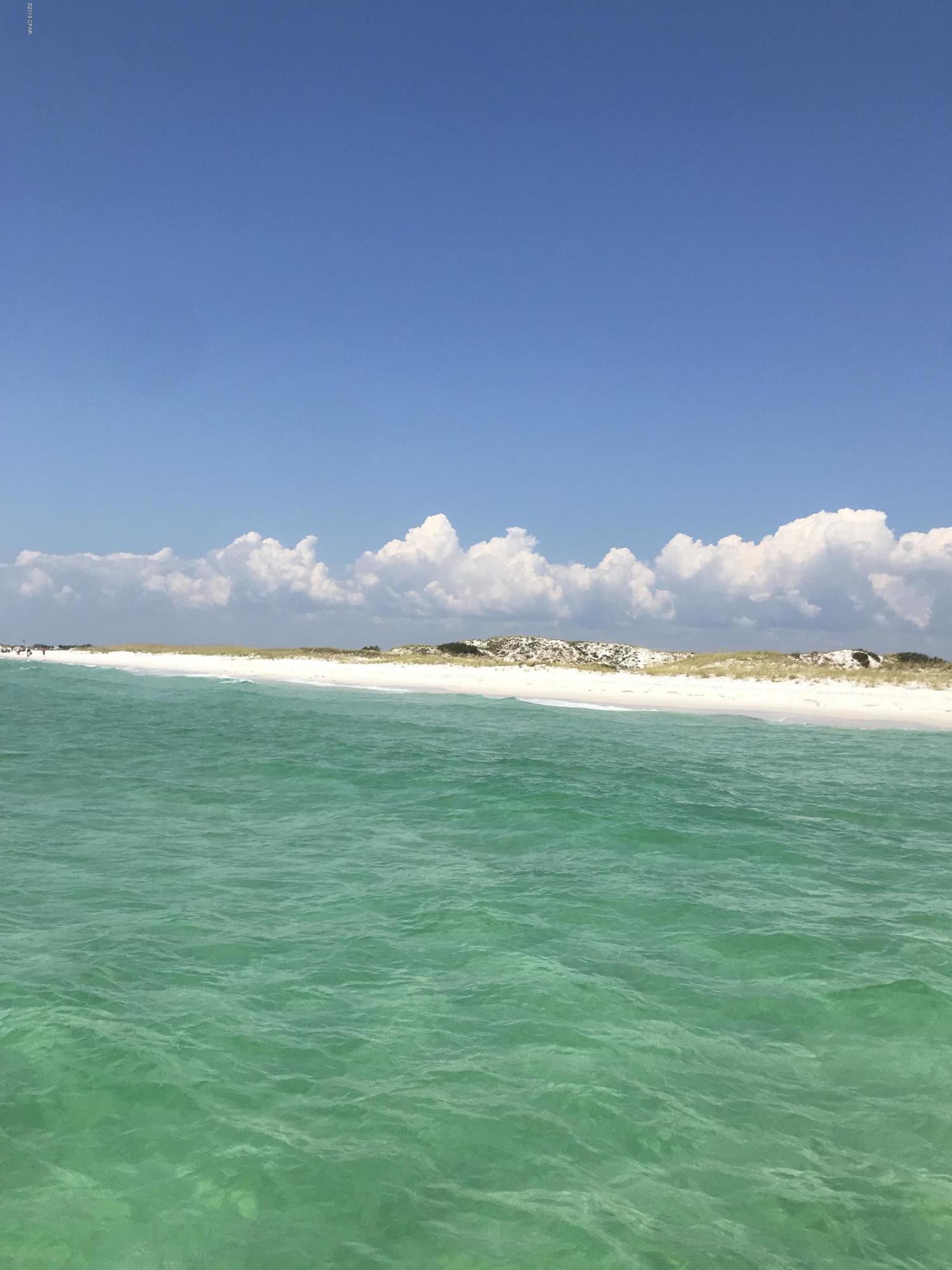 Laguna Beach Estates 7th Add - Residential