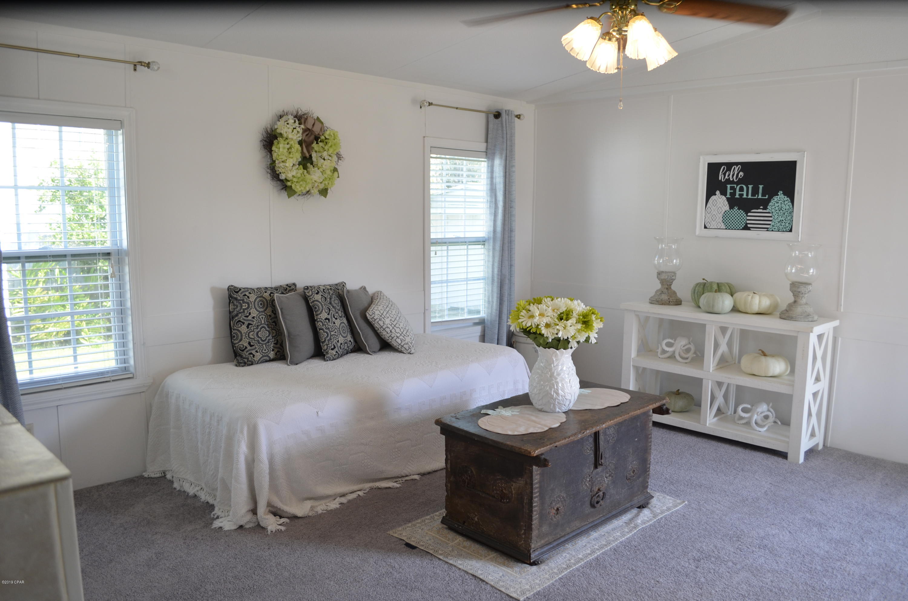 Laguna Beach Estates 7th Add - Residential