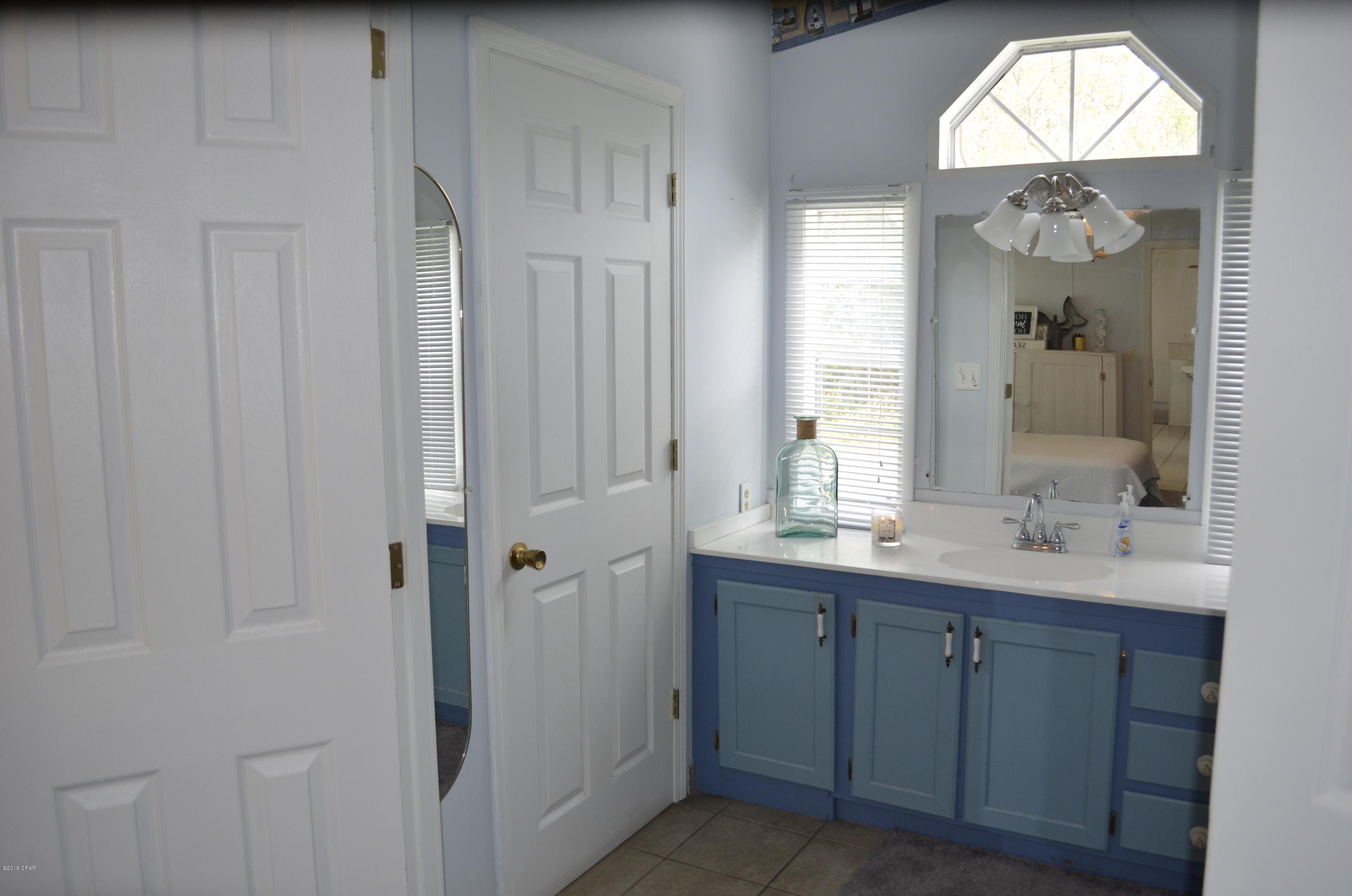 Laguna Beach Estates 7th Add - Residential