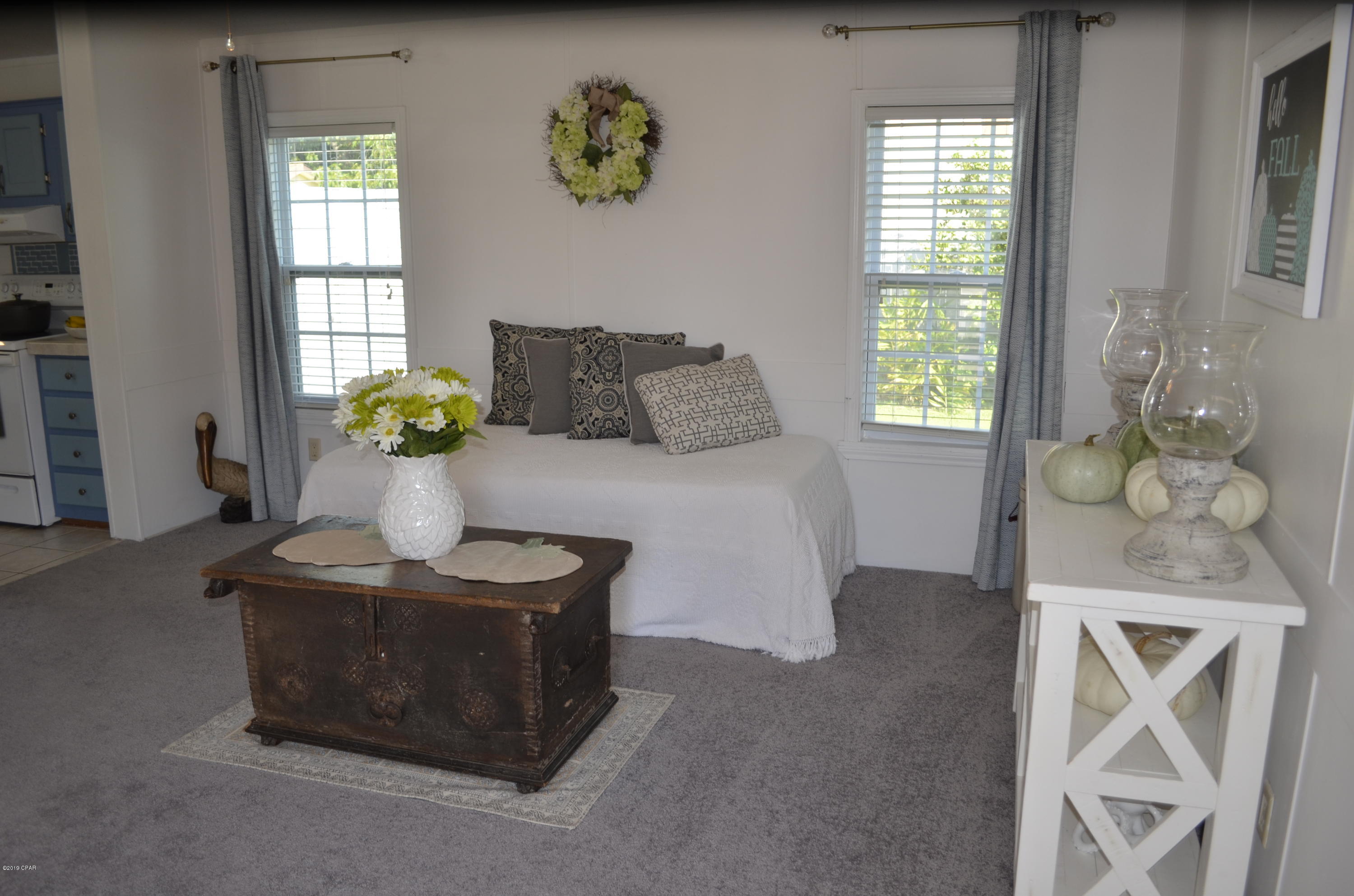 Laguna Beach Estates 7th Add - Residential