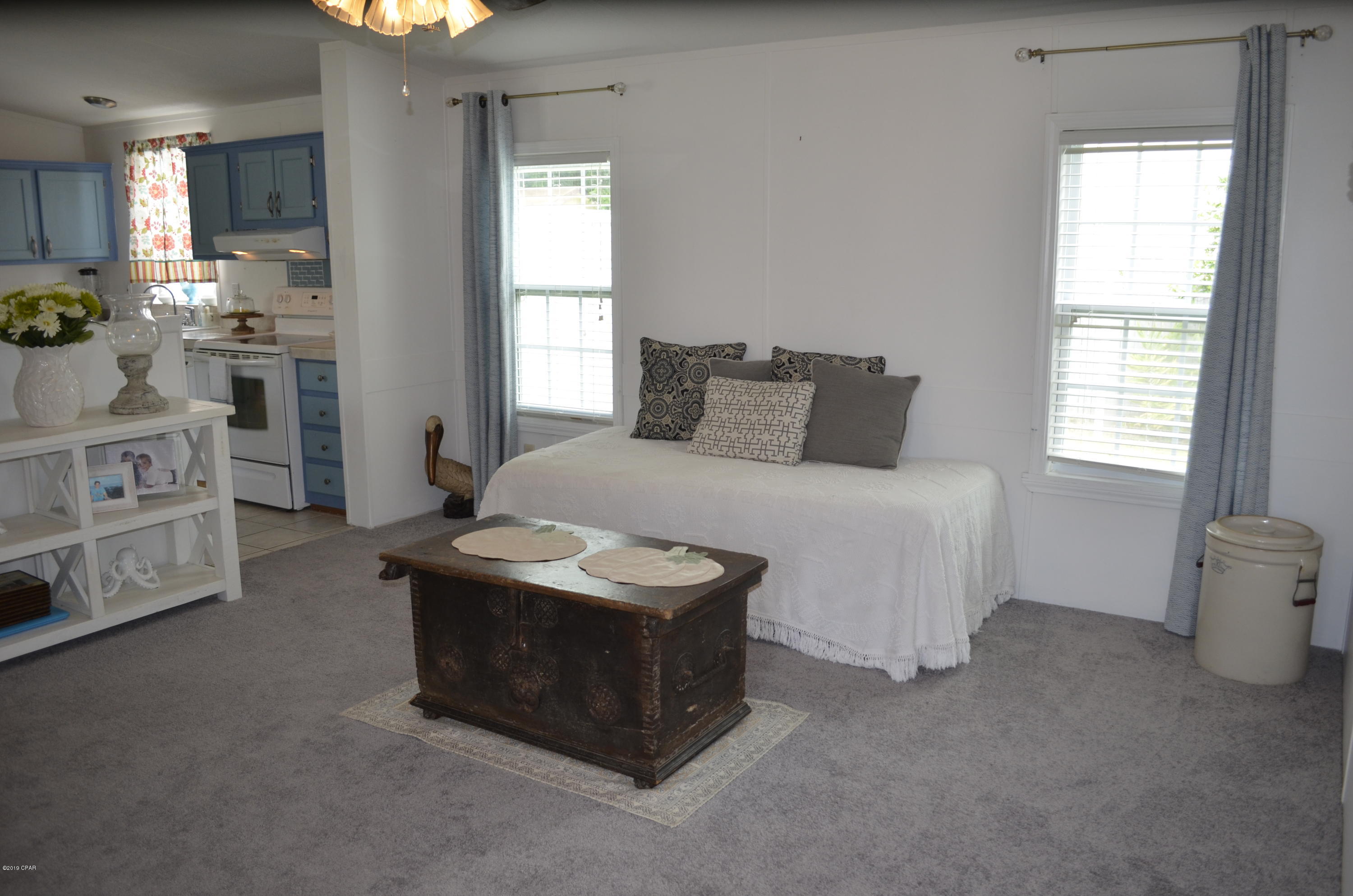 Laguna Beach Estates 7th Add - Residential