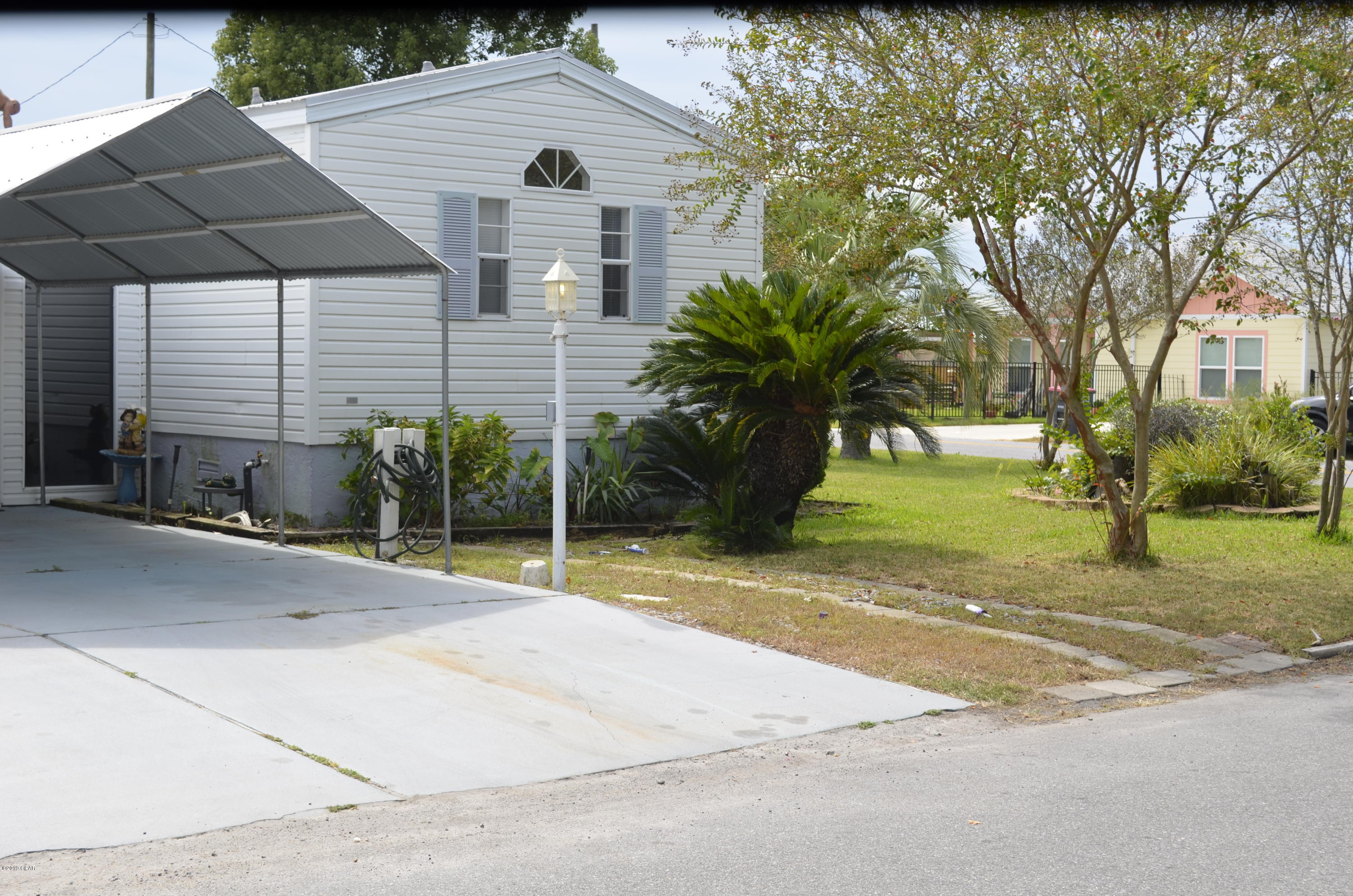 Laguna Beach Estates 7th Add - Residential